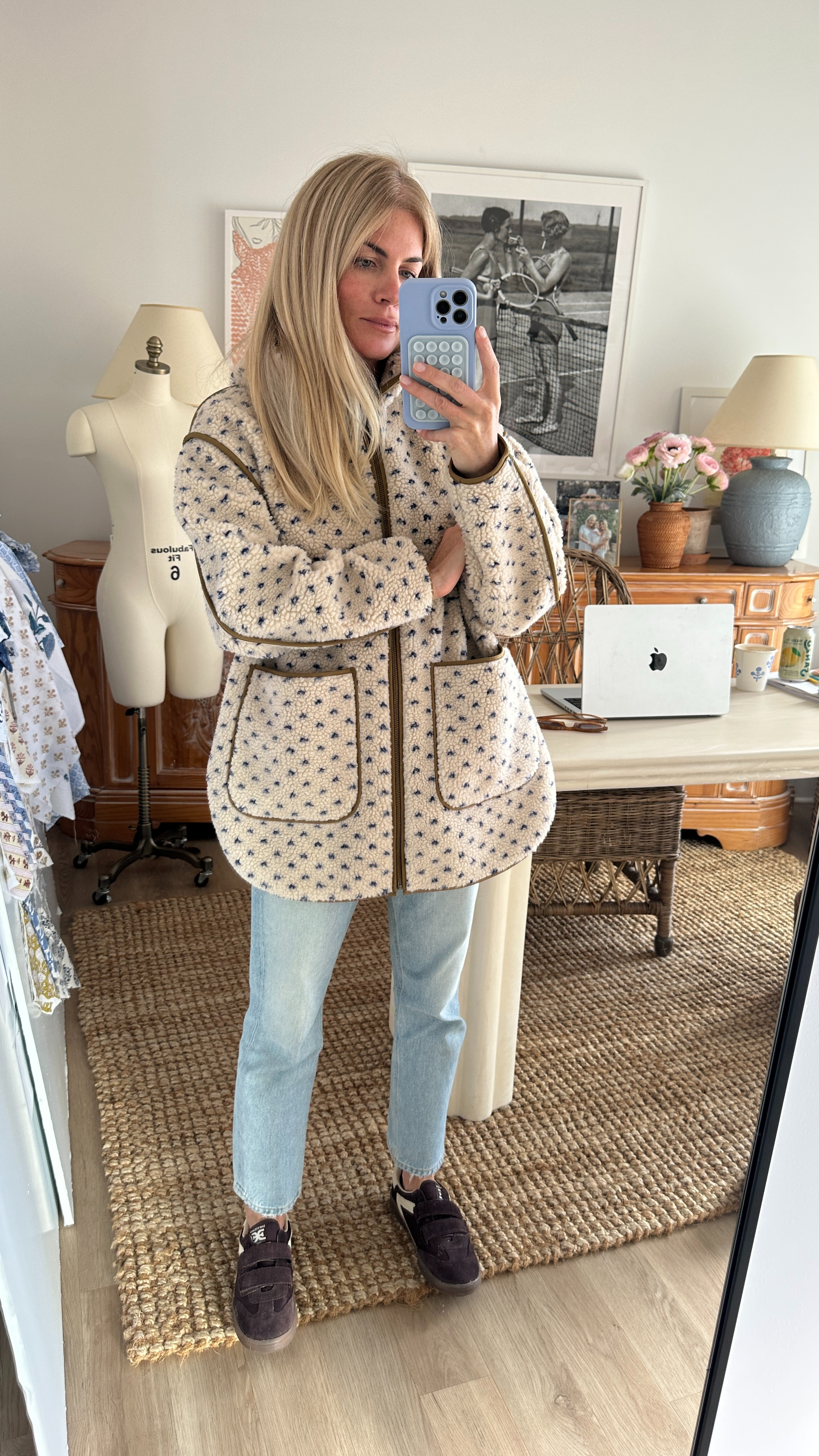 I will be living in this jacket all Fall 

 