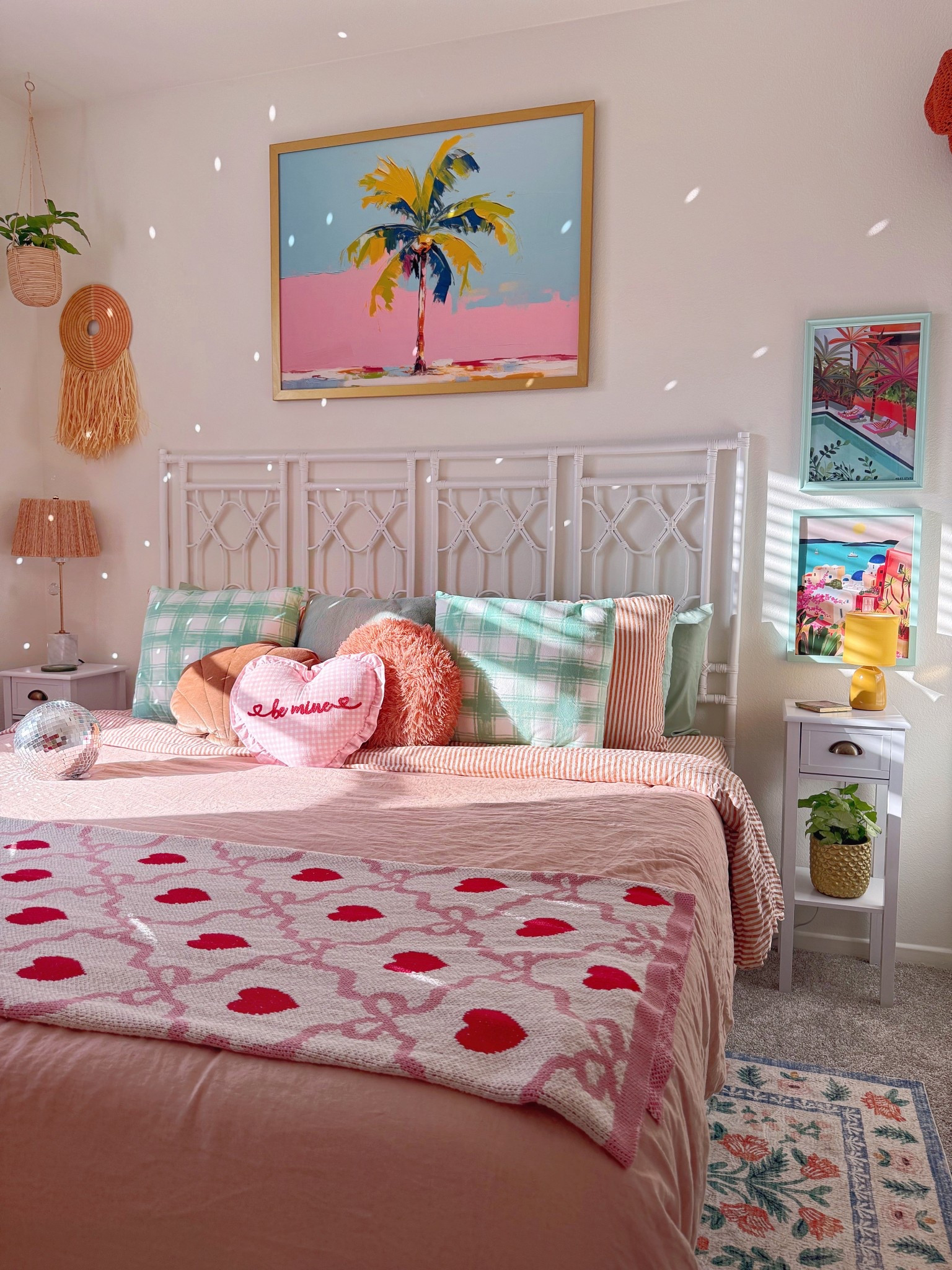 Room furniture, bedding & art 

#LTKSaleAlert #LTKHome