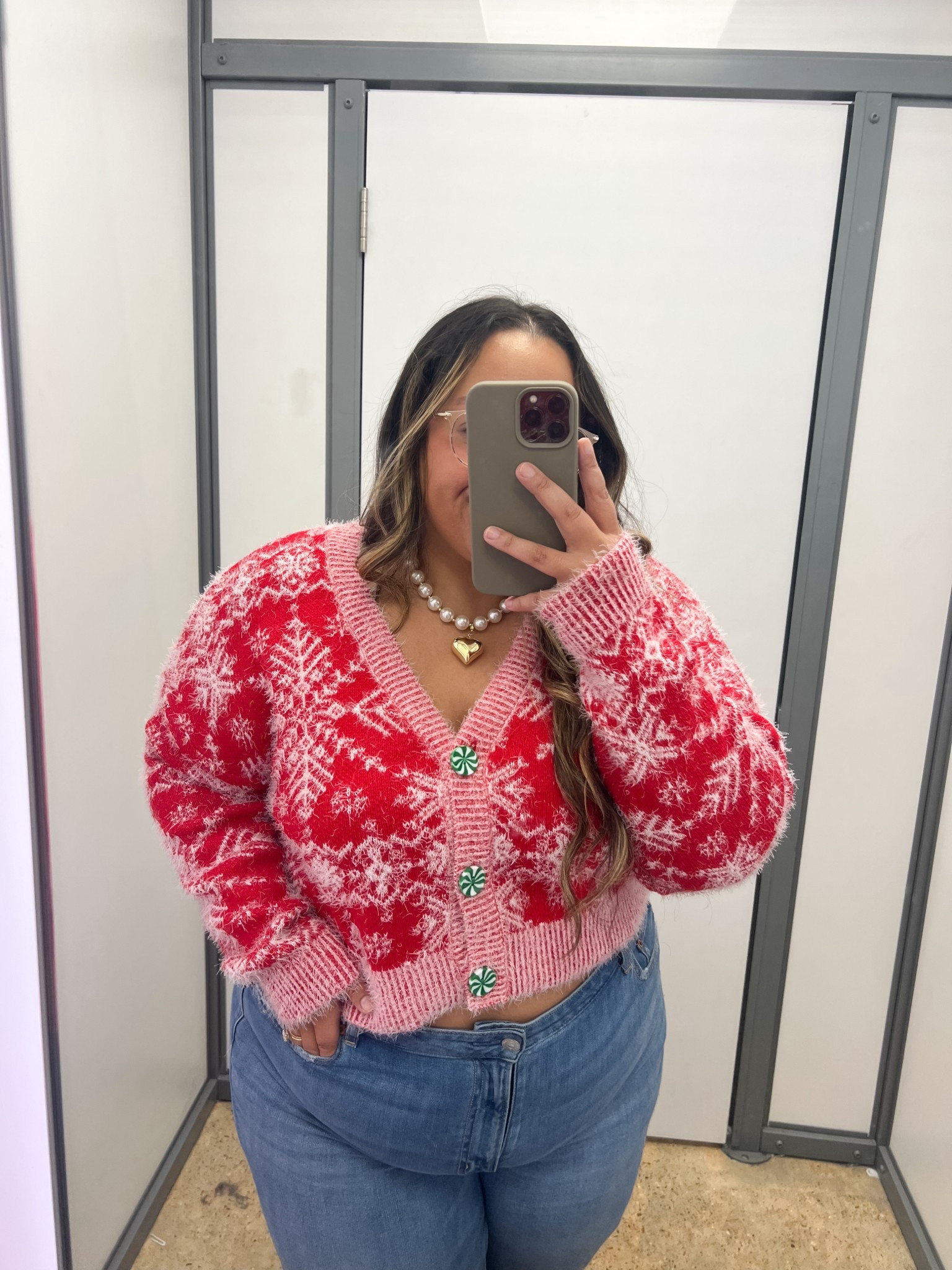 Walmart Christmas cardigan XL 

#LTKPlusSize #LTKPetite #LTKHoliday