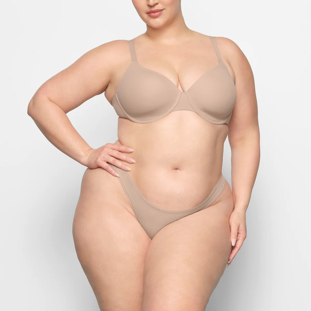 FITS EVERYBODY T-SHIRT BRA | SKIMS (US)