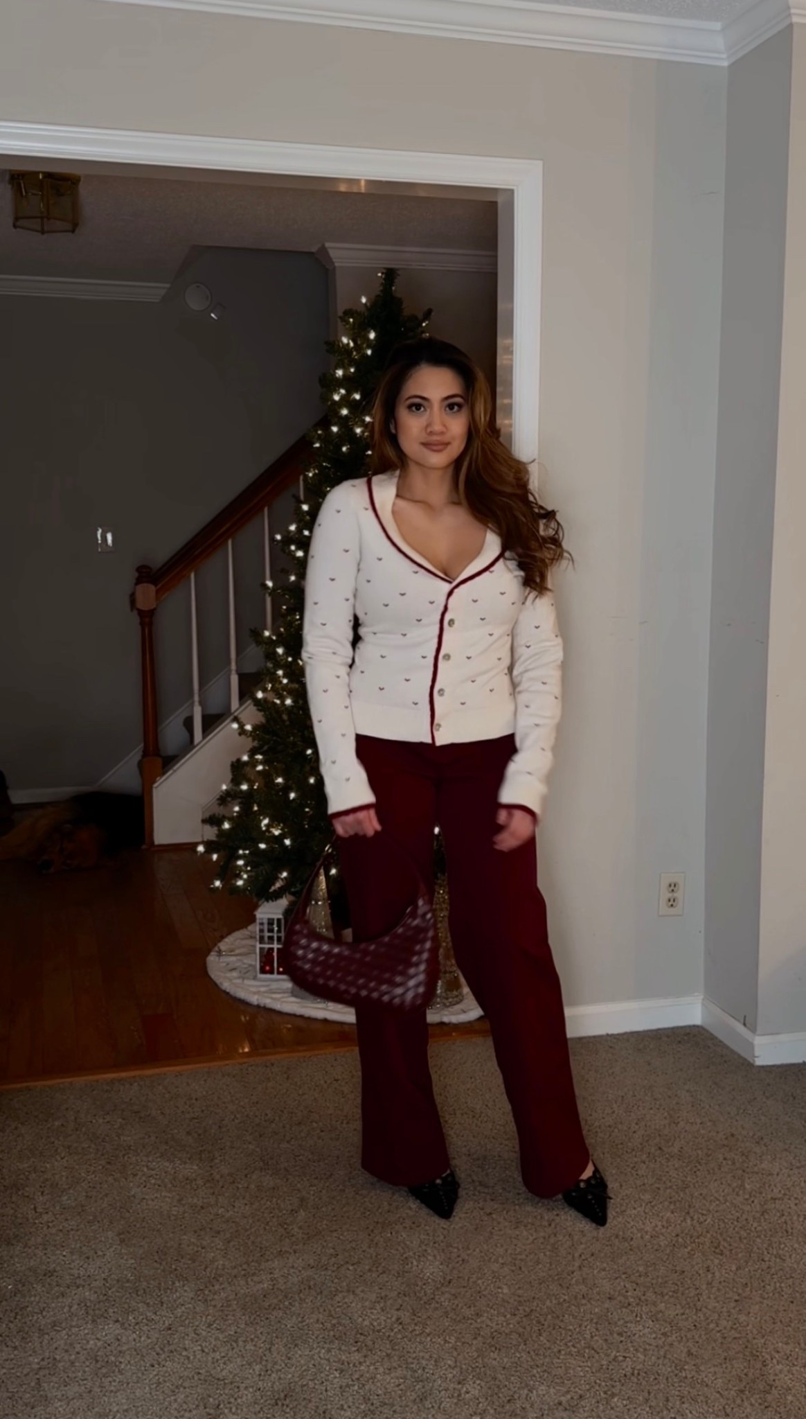 Day 9! 🎄🎁
all the burgundy details 🍷
Cardigan and pants are from House of CB Marla (small)
Bag from JW Pei (Harlee textured burgundy)

#christmasoutfit #holidayoutfit #festiveoutfit #christmasoutfitideas #holidayoutfitideas
Christmas outfit, holiday outfit, festive outfit, Christmas brunch, Christmas girls night, holiday shopping outfit

#LTKootd #LTKPetite #LTKHoliday

#LTKootd #LTKHoliday #LTKPetite