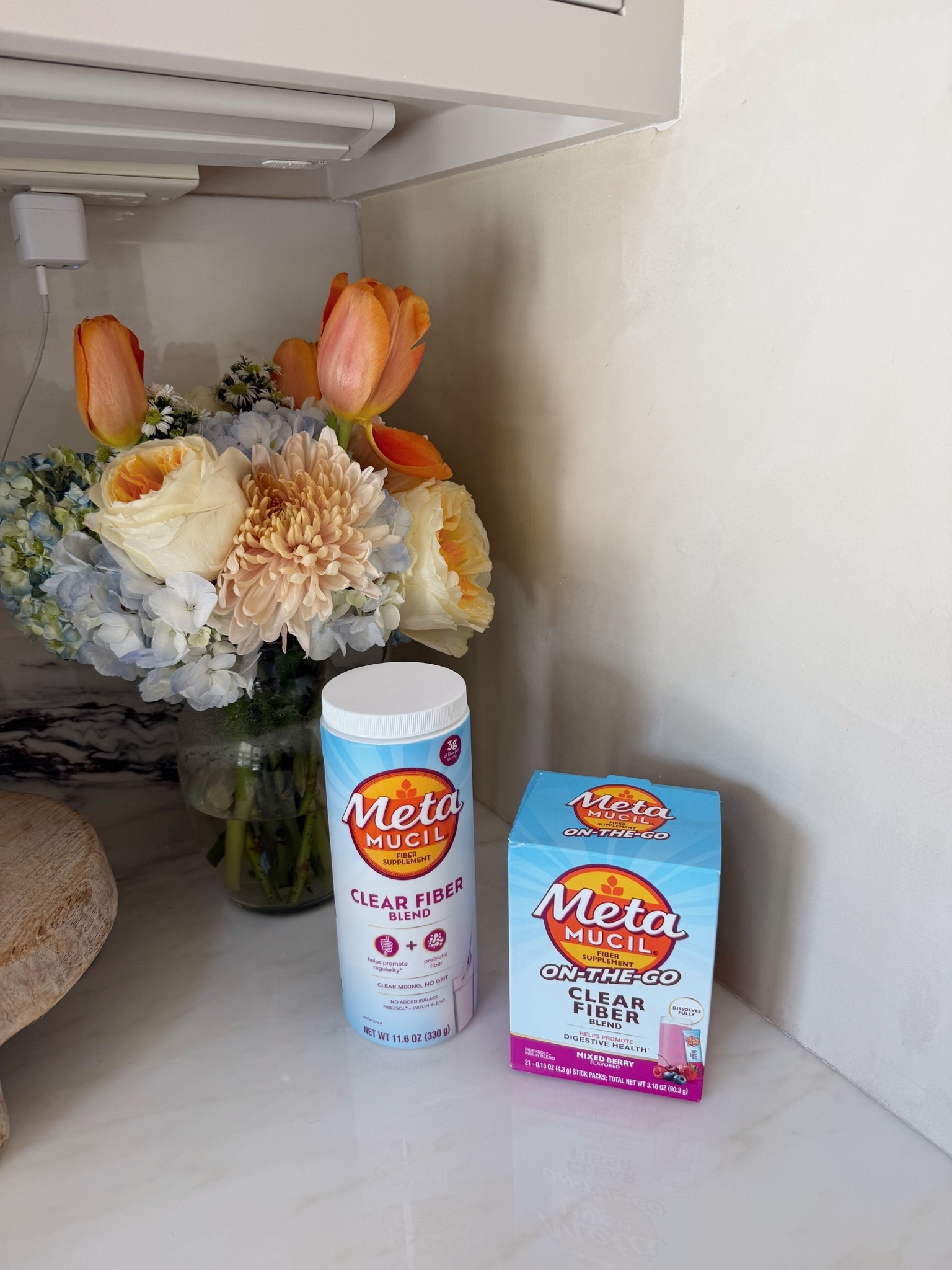 #ad #Metamucil_Partner How I get daily fiber! I added Metamucil Clear Fiber into my daily routine. It mixes so easily into whatever I’m drinking. It's easy to incorporate into our daily routine and honestly there’s just so many benefits to getting enough fiber in your body; good digestive health, gut health, and more. You can grab it instores or order for curbside pick up at at @target @metamucil #TargetPartner 
 
†Diets low in saturated fat and cholesterol that include 7 grams of soluble fiber per day from psyllium husk, as in Metamucil, may reduce the risk of heart disease by lowering cholesterol.  One serving of Metamucil has 2.4 grams of this soluble fiber. @shop.ltk #liketkit