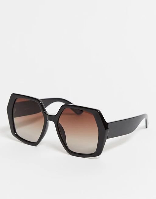 ASOS DESIGN oversized 70s hexagon sunglasses in black | ASOS (Global)