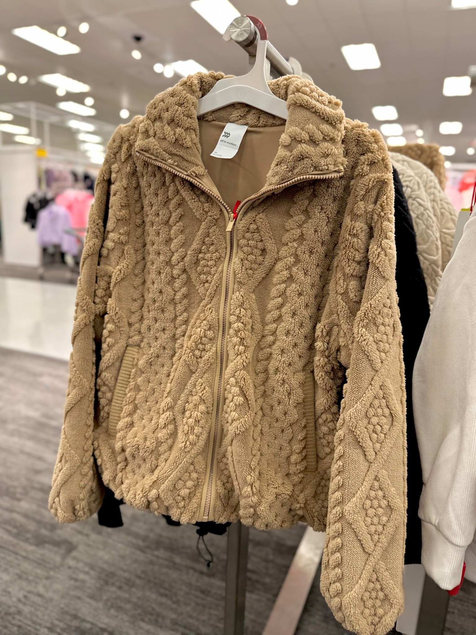 Activewear jacket 

#LTKfitnessgoals #LTKGiftGuide #LTKActive