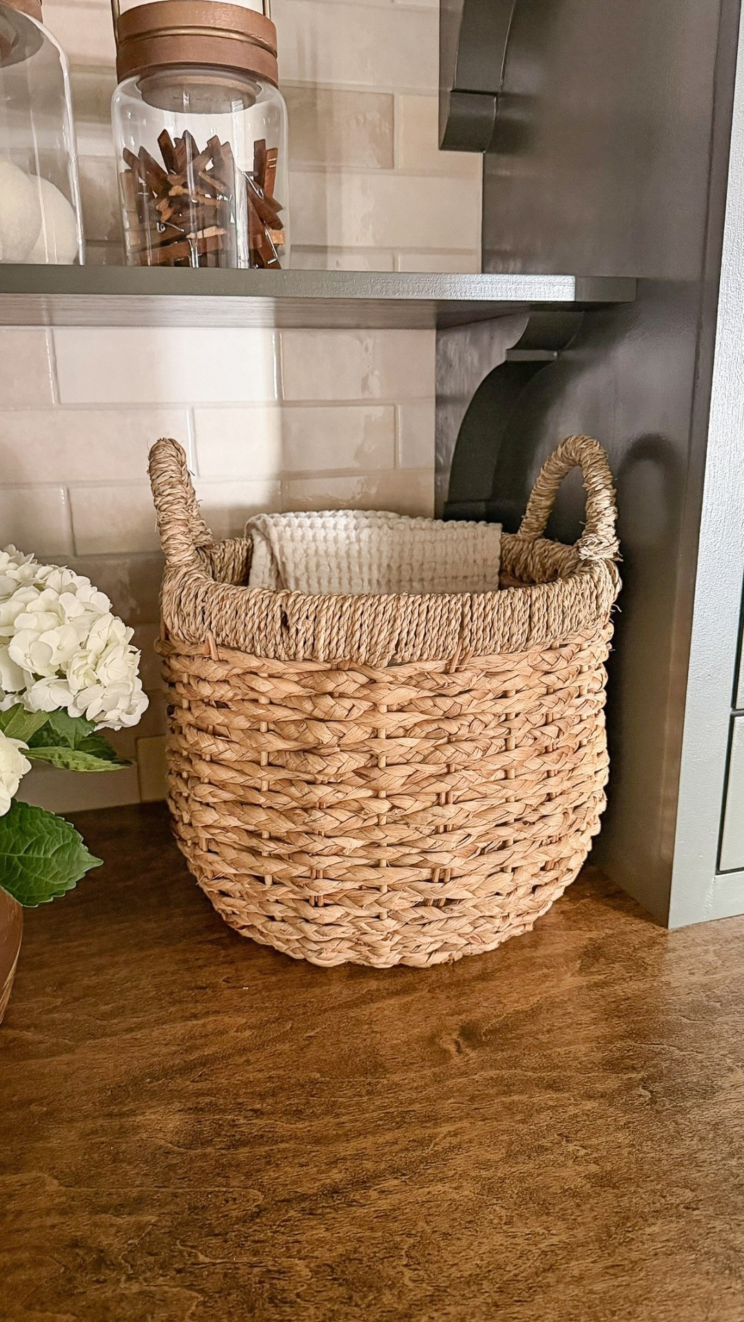 Laundry room makeover details 

#LTKHome #LTKFindsUnder50 #LTKStyleTip
