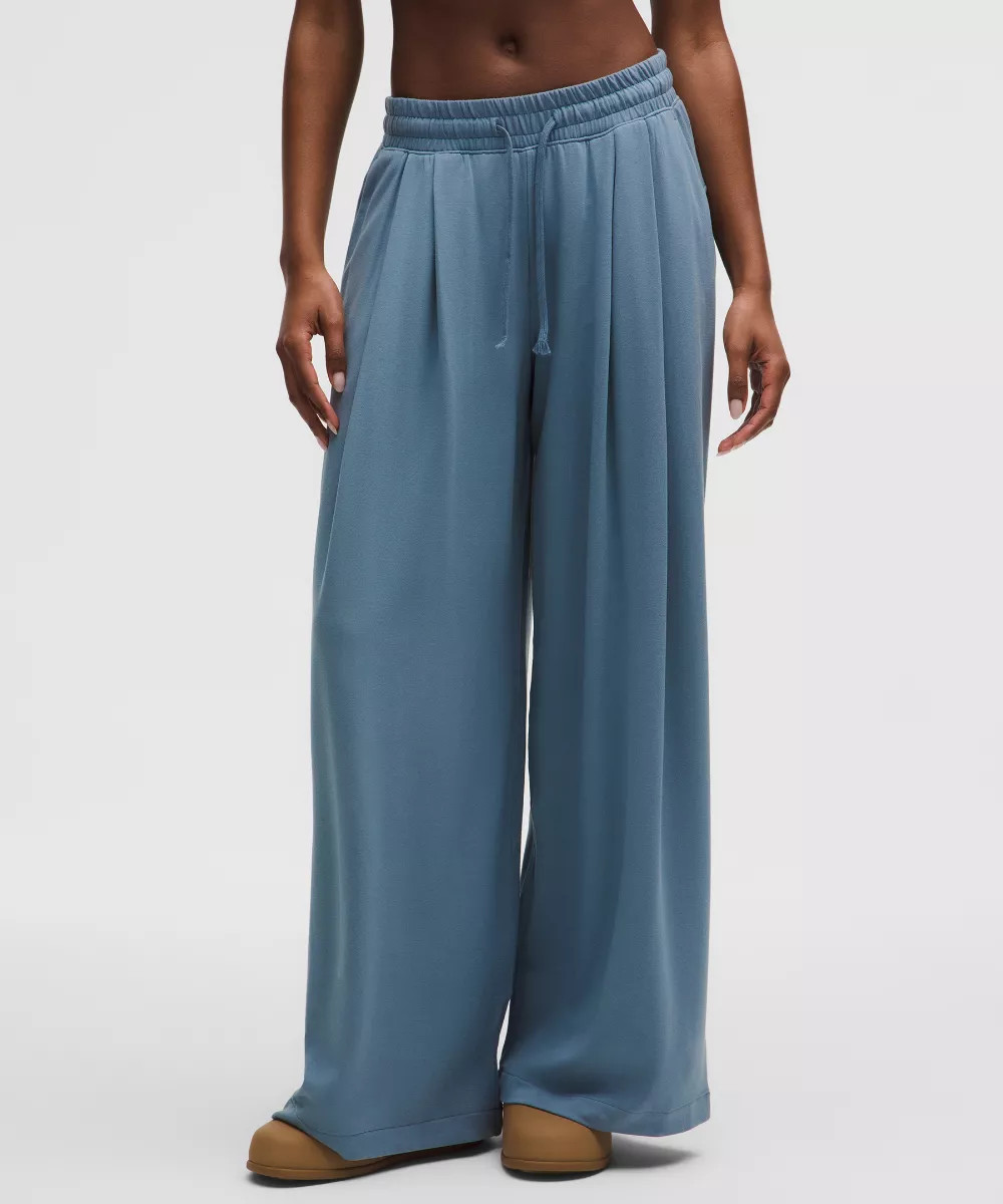 BeCalm High-Rise Pleated Extra-Wide Leg Pant   Updated Fabric | lululemon (AU)