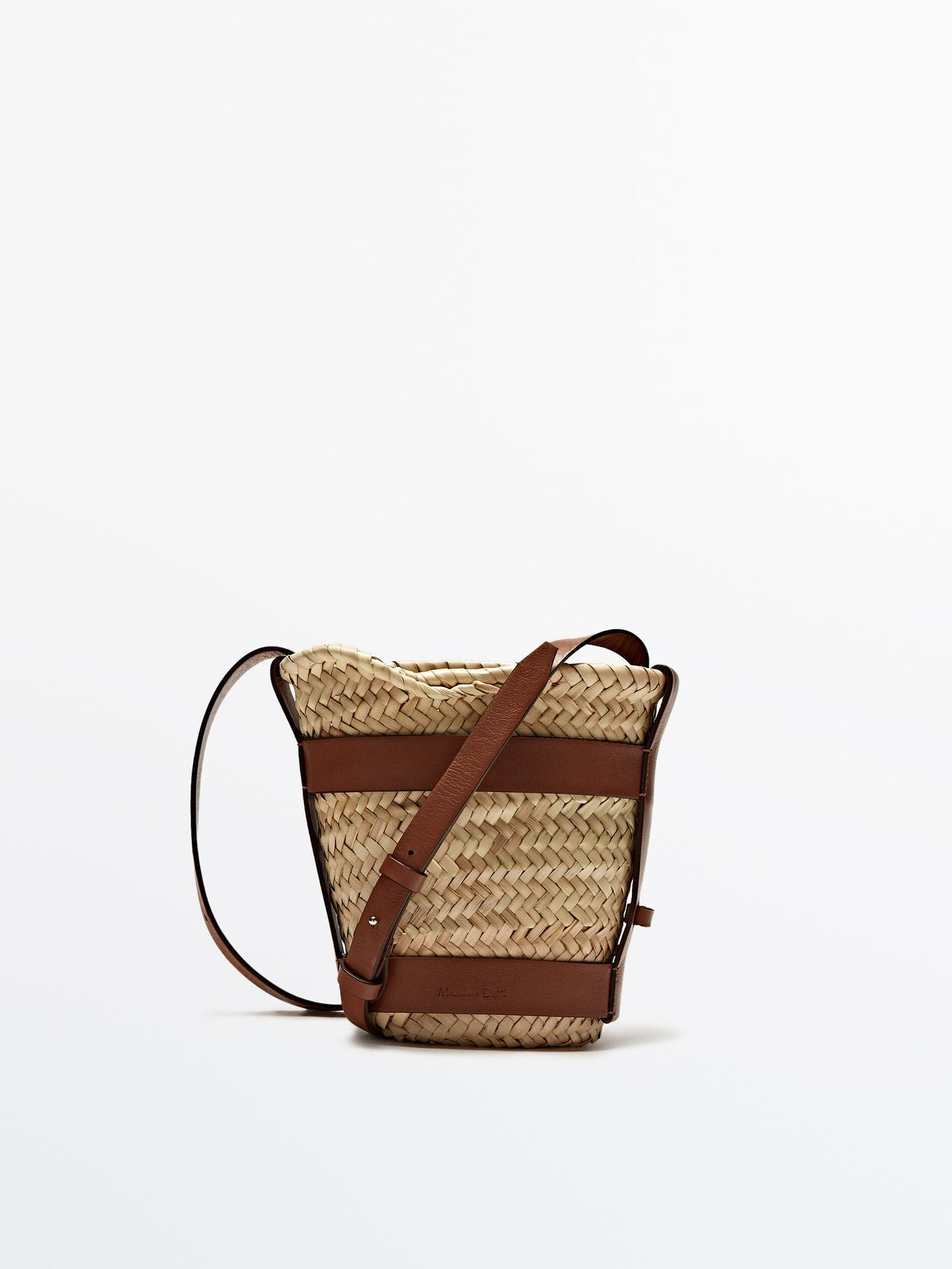 Mini woven basket bag + detachable pouch | Massimo Dutti US