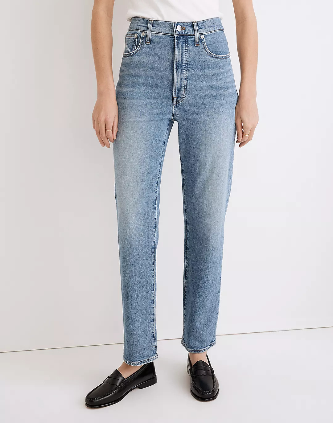 The Petite Perfect Vintage Straight Jean in Montville Wash | Madewell