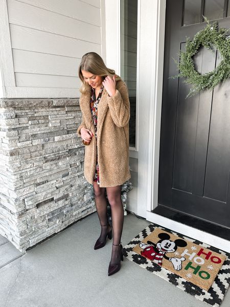 What I wore to the ballet this weekend // teddy coat, sheer tights, floral dress, maroon heels 

#LTKHoliday #LTKSeasonal