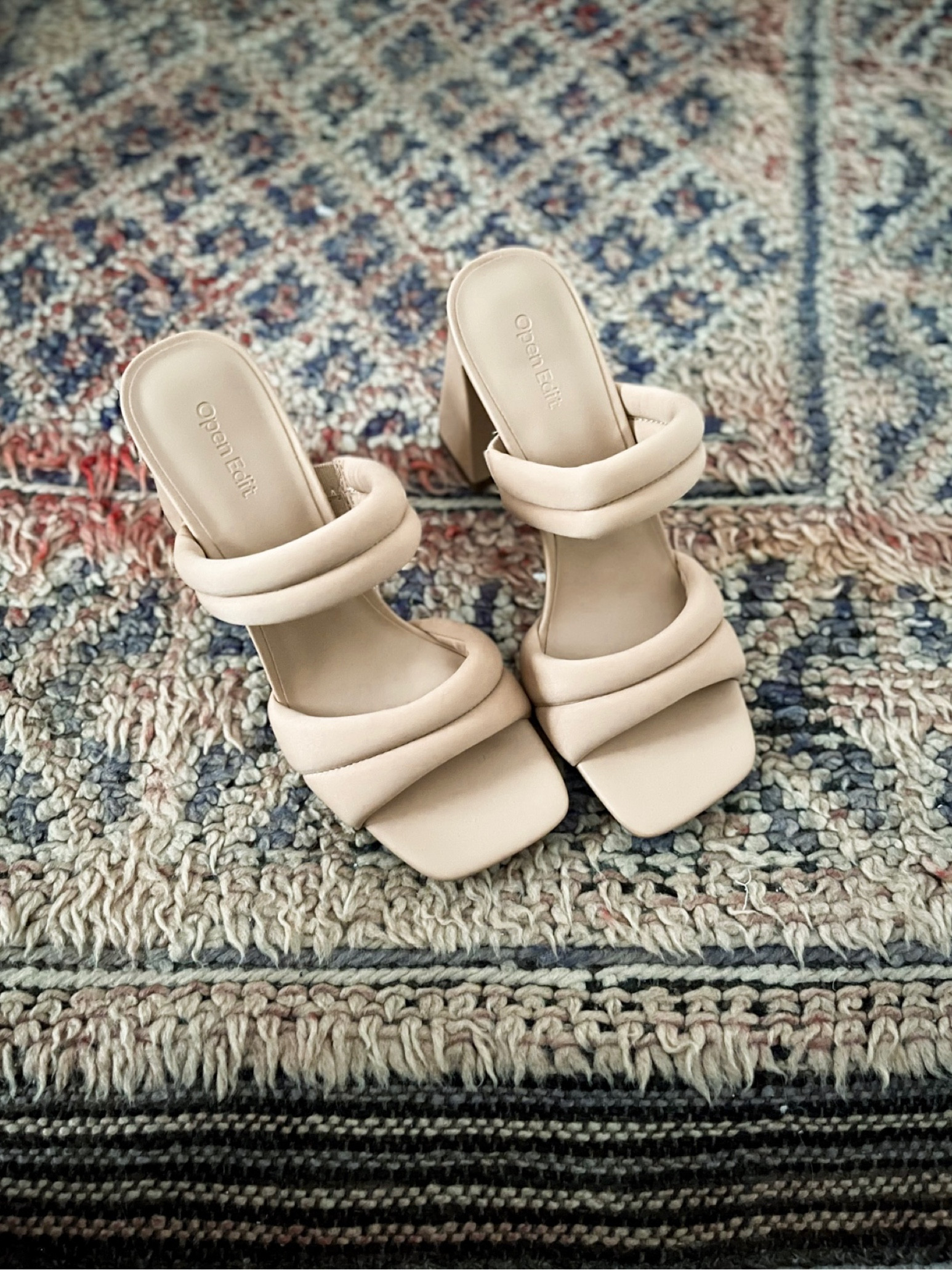 $27.98 nude sandal perfection! 
Runs TTS


#LTKFind #LTKshoecrush #LTKsalealert