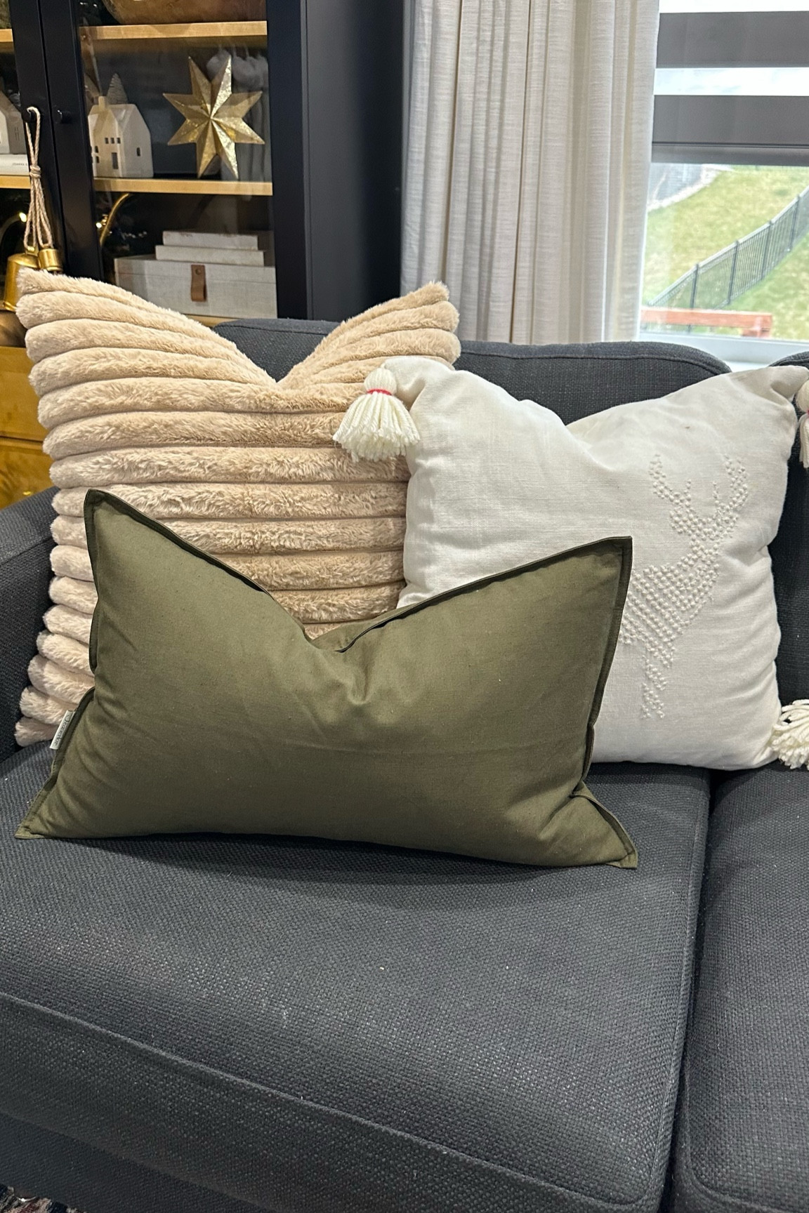 Neutral Christmas pillows, Christmas pillow ideas

#LTKHoliday #LTKhome #LTKSeasonal