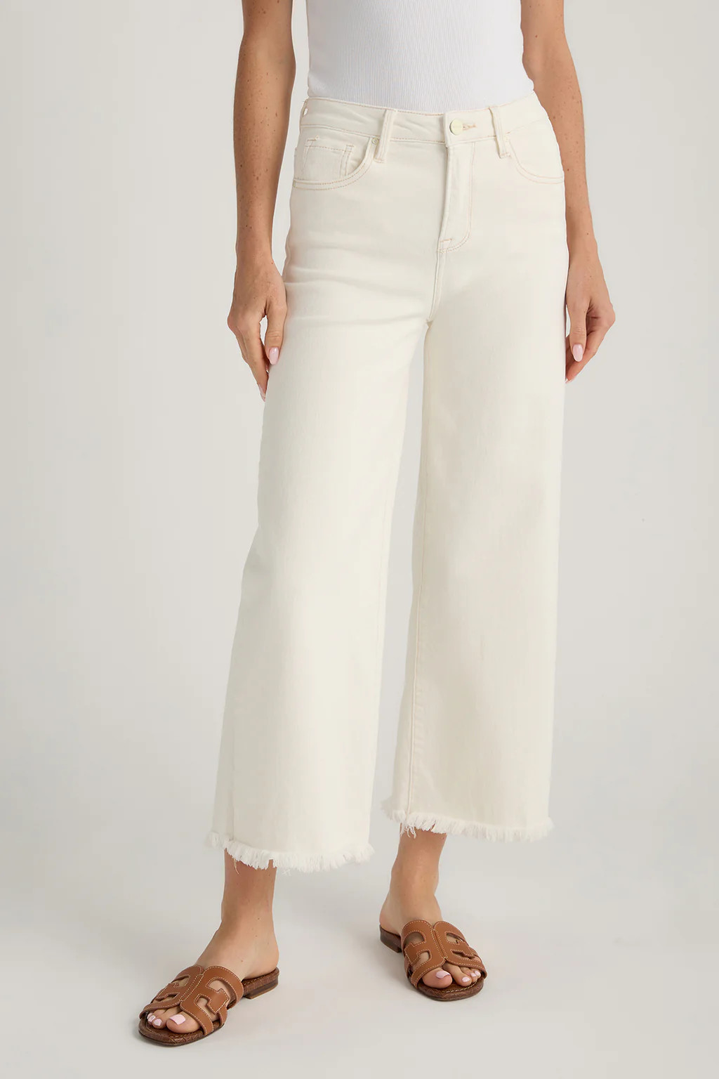 Risen Marlo Wide Leg Crop Jeans | Social Threads