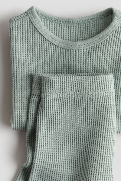 2-piece Waffled Cotton Set - Light dusty green - Kids | H&M US | H&M (US + CA)