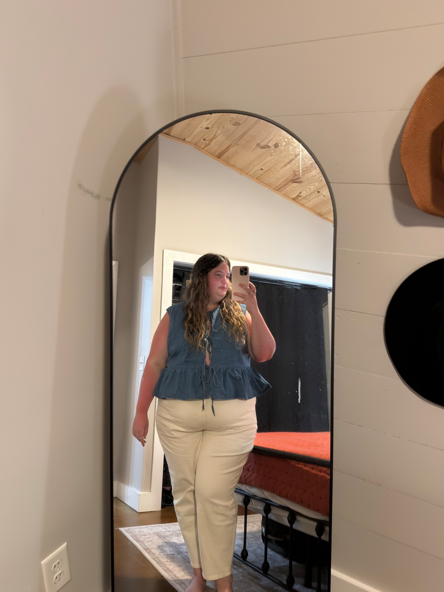 Dinner outfit of the night! Wearing a 4X in the shirt I could’ve sized down but I love it & jeans are a size 24 on sale for $14!! which I have trouble finding jeans that fit my booty & big belly and just look right overall but I loveee these 

#LTKSeasonal #LTKSaleAlert #LTKPlusSize