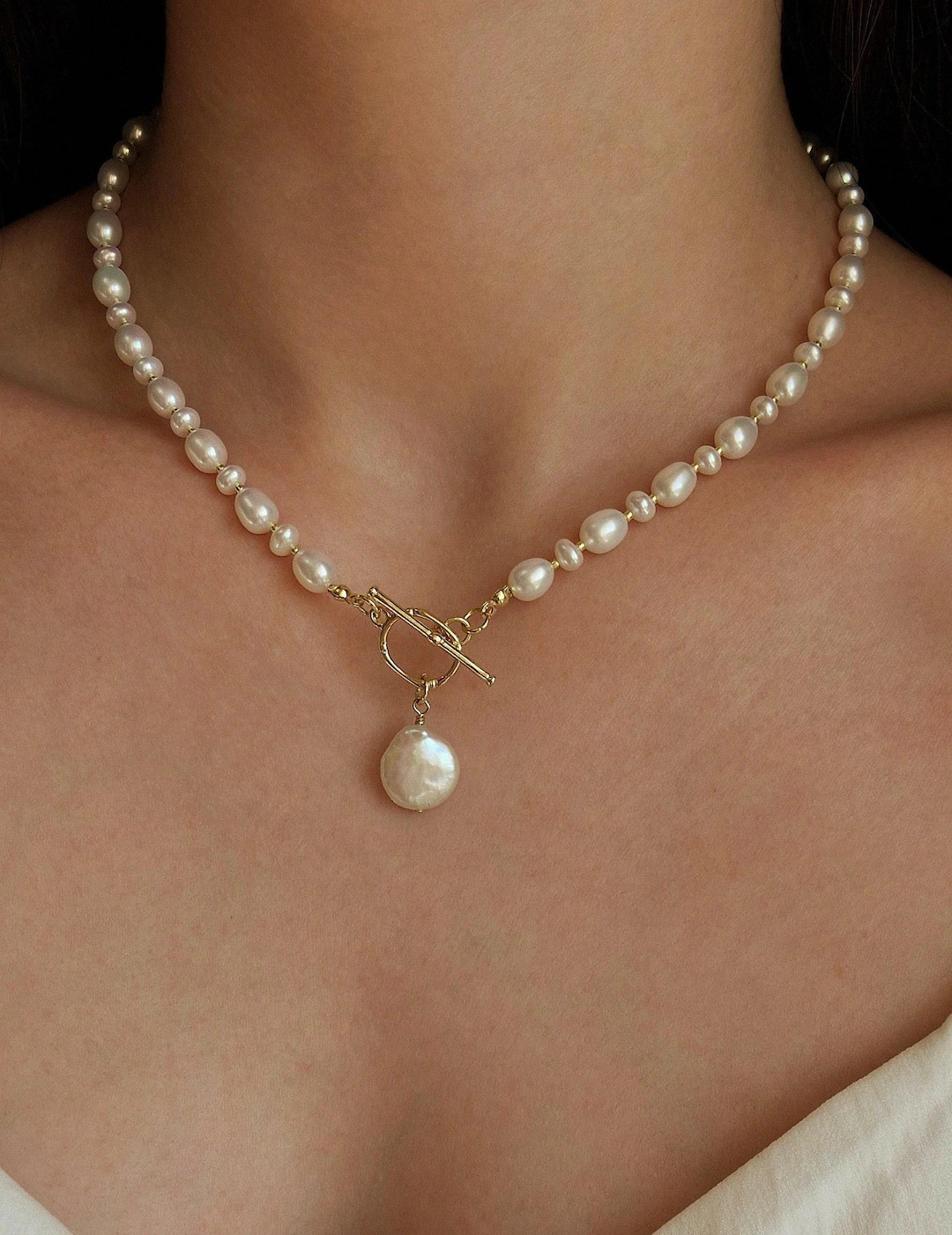 Baroque Pearl Pendant Necklace, Toggle Clasp Pearl Necklace with Pendant, Dainty Bridal Jewelry, ... | Etsy (Global)