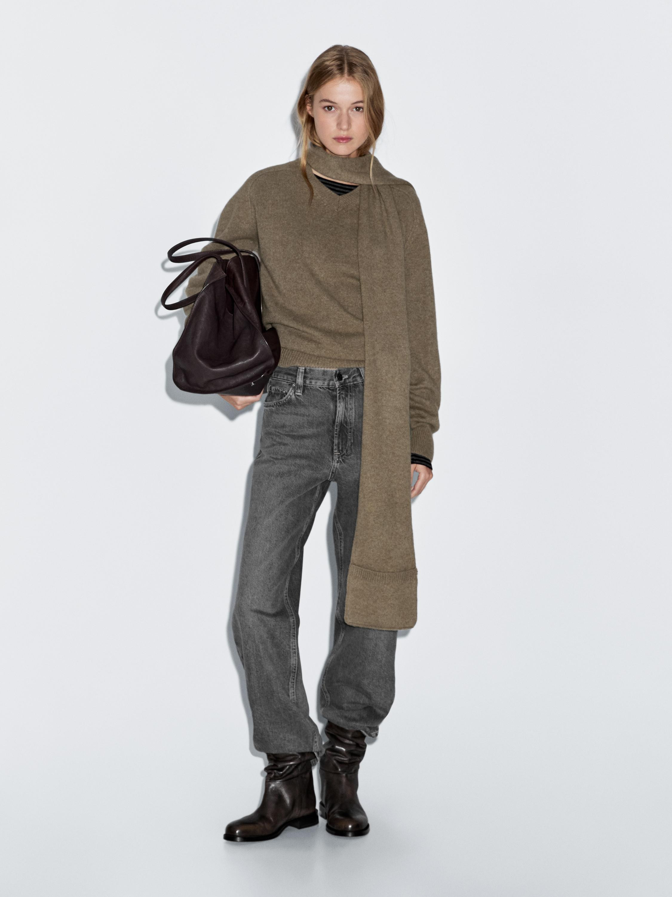 100% wool knit sweater with scarf and pocket | Massimo Dutti UK