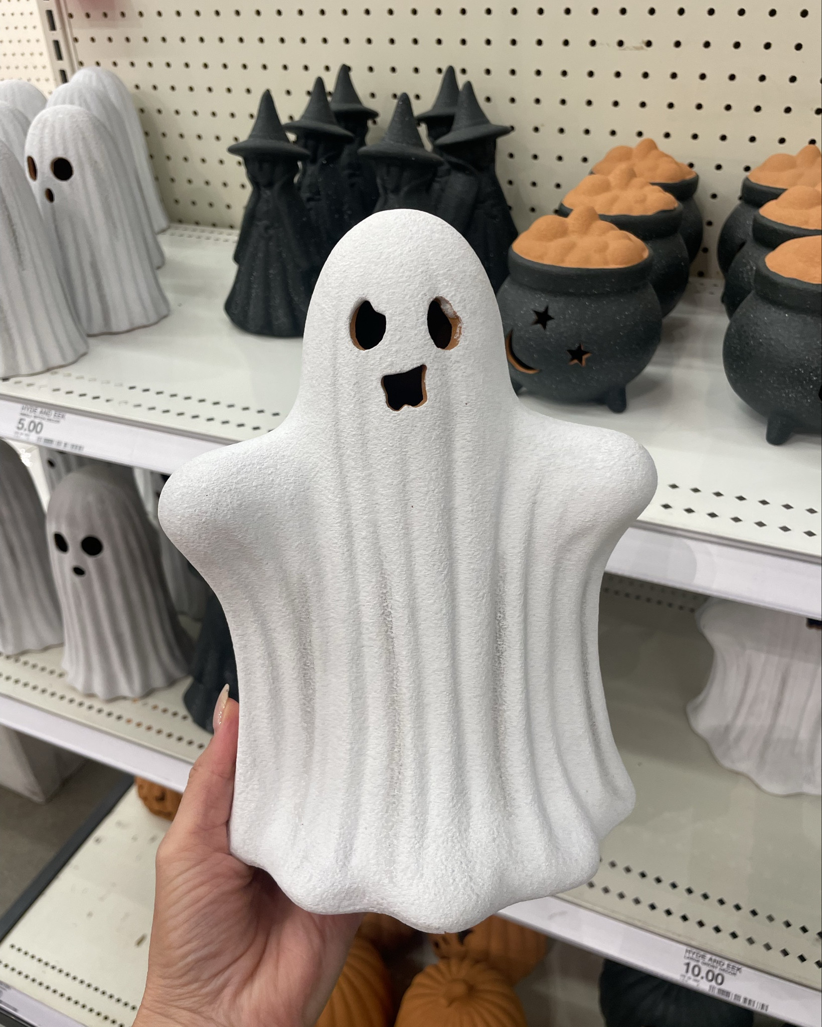 These Terracotta cuties are giving all the PB vibes but these start at just $5

#LTKSeasonal #LTKFindsUnder50 #LTKHome