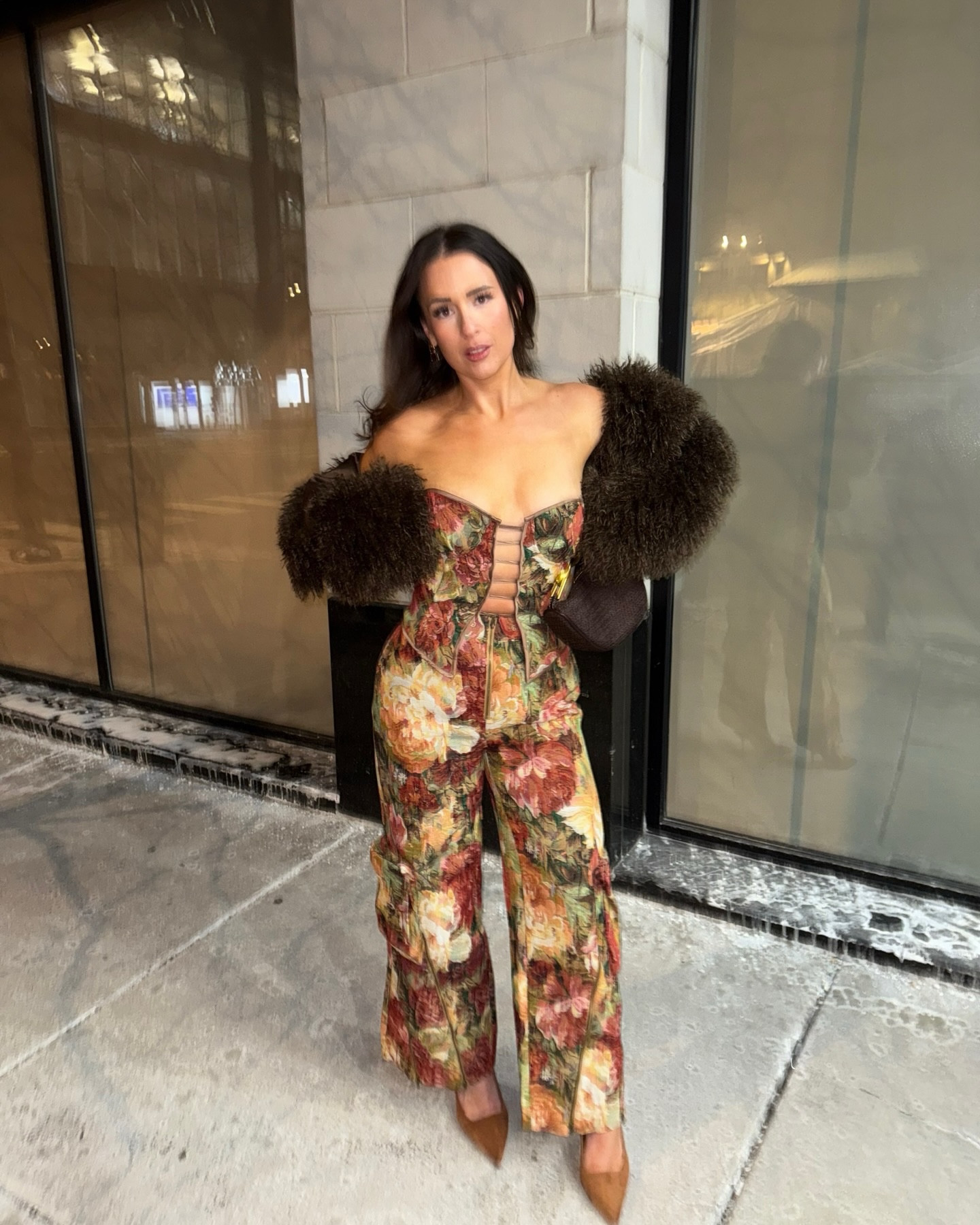 this set from Akira 🙂‍↕️

#akira #floralset

#LTKTall #LTKValentine #LTKootd