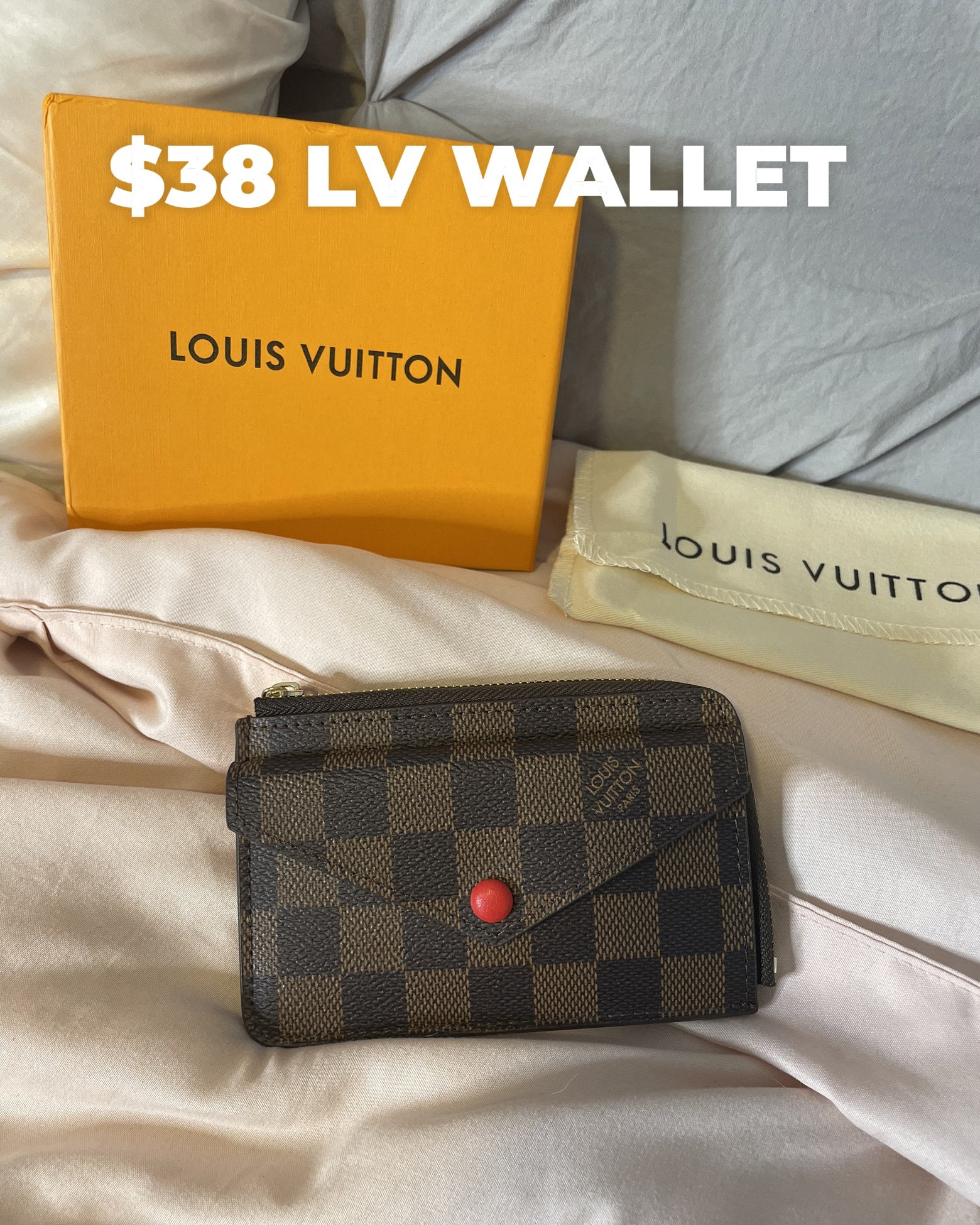 Comes with box and dust bag. Perfect size for cards and cash! Many color options available. 

#LTKitbag #LTKGiftGuide #LTKsalealert