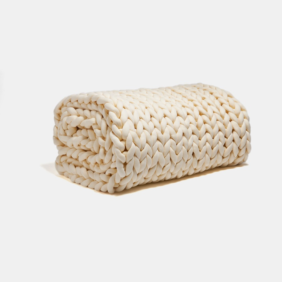 Chunky Knit Weighted Blanket | Italic