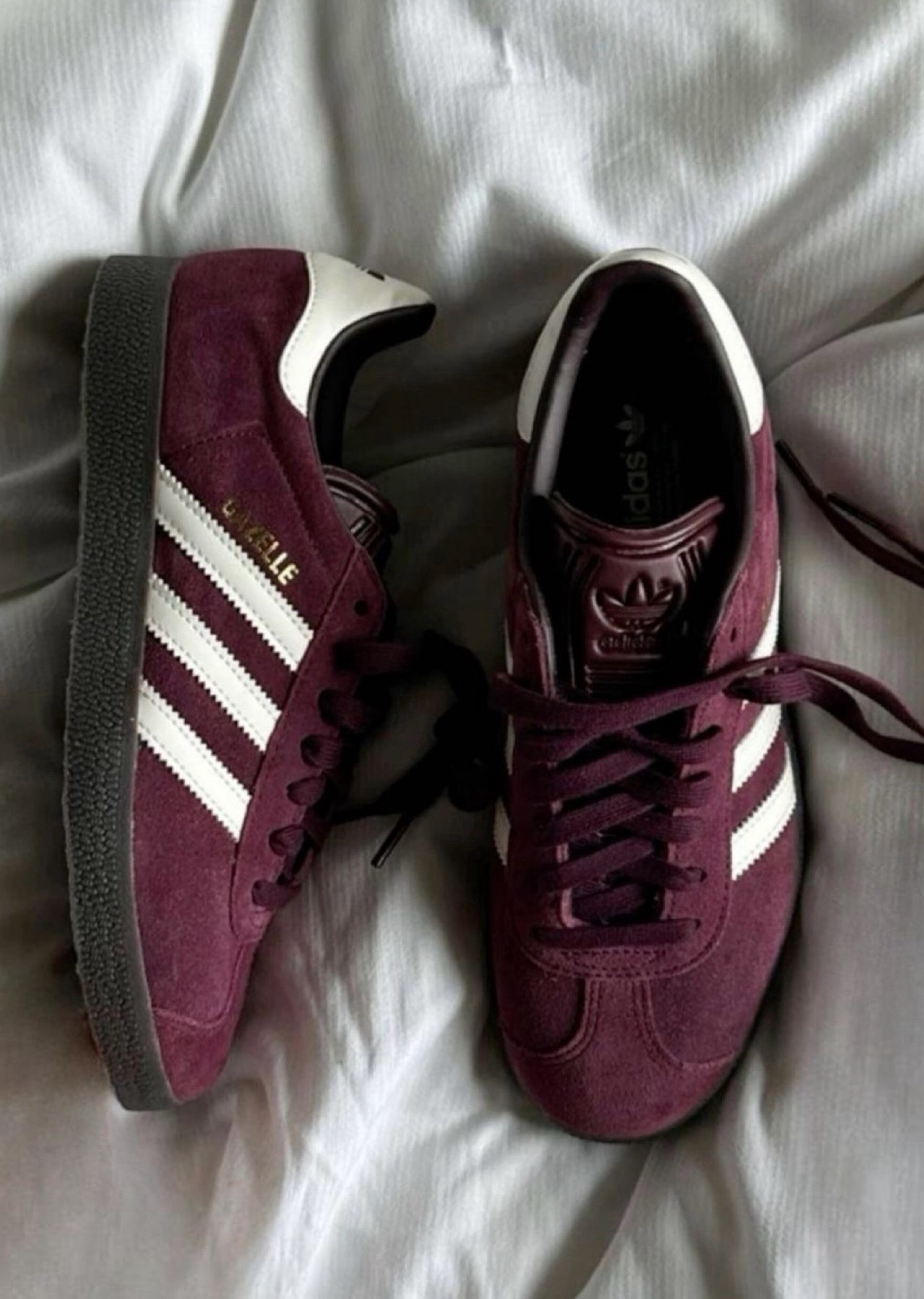 2023 Gazelle ‘Maroon Gum’ $70 normally retailing for $200 + #dhgate #adidas #samba #sneakers 

#LTKshoecrush #LTKparties #LTKfindsunder100