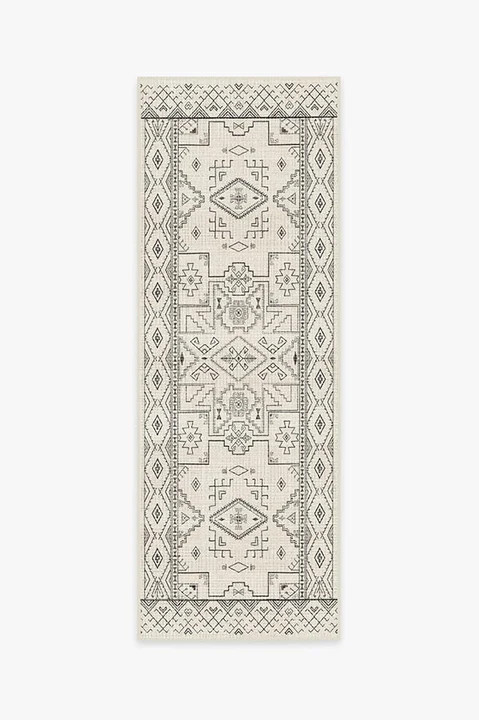 Leelu Black & White Rug | Ruggable