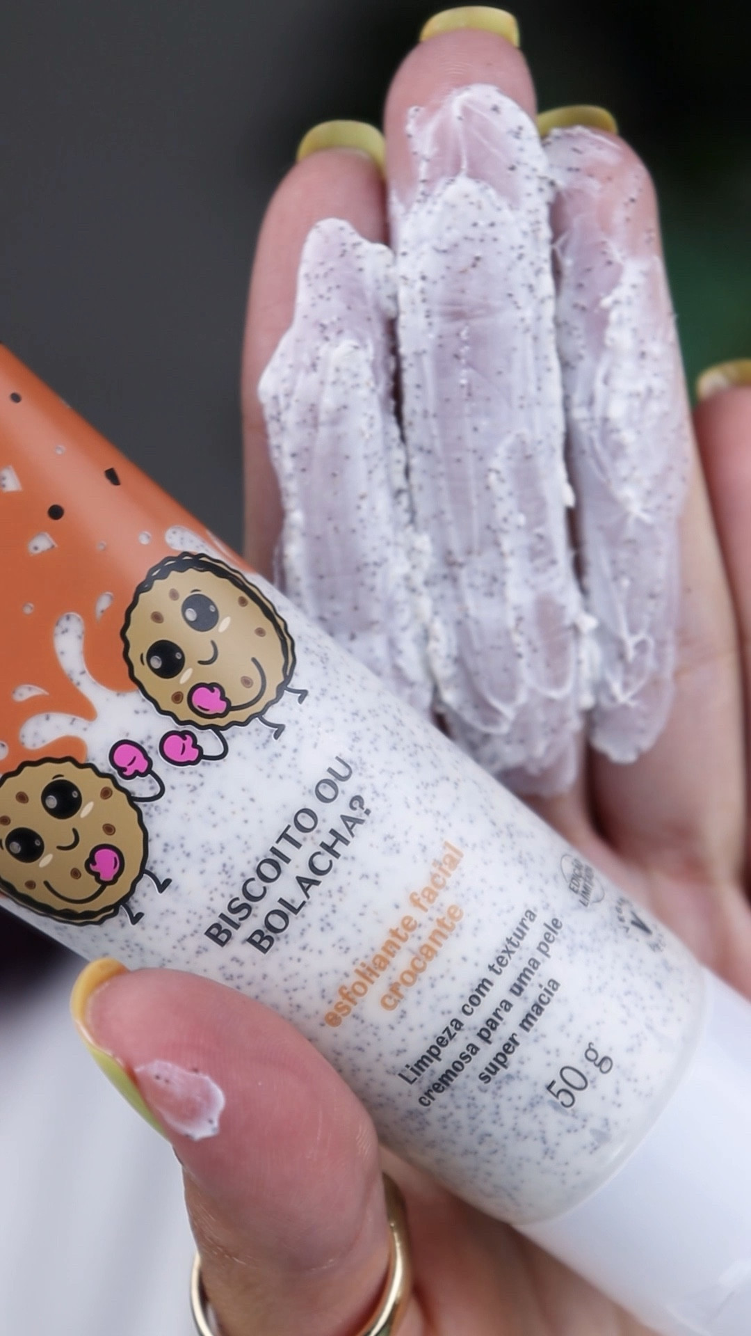 Esfoliante facial que parece o recheio da bolacha 💛🍪

Deixa a pele macia e radiante sem agredir ✨

🏷️LRBRAZBOTIVERSO 
Cupom para todo o site do Boticário de frete grátis + mimo especial   :)



#LTKbrasil #LTKbeauty