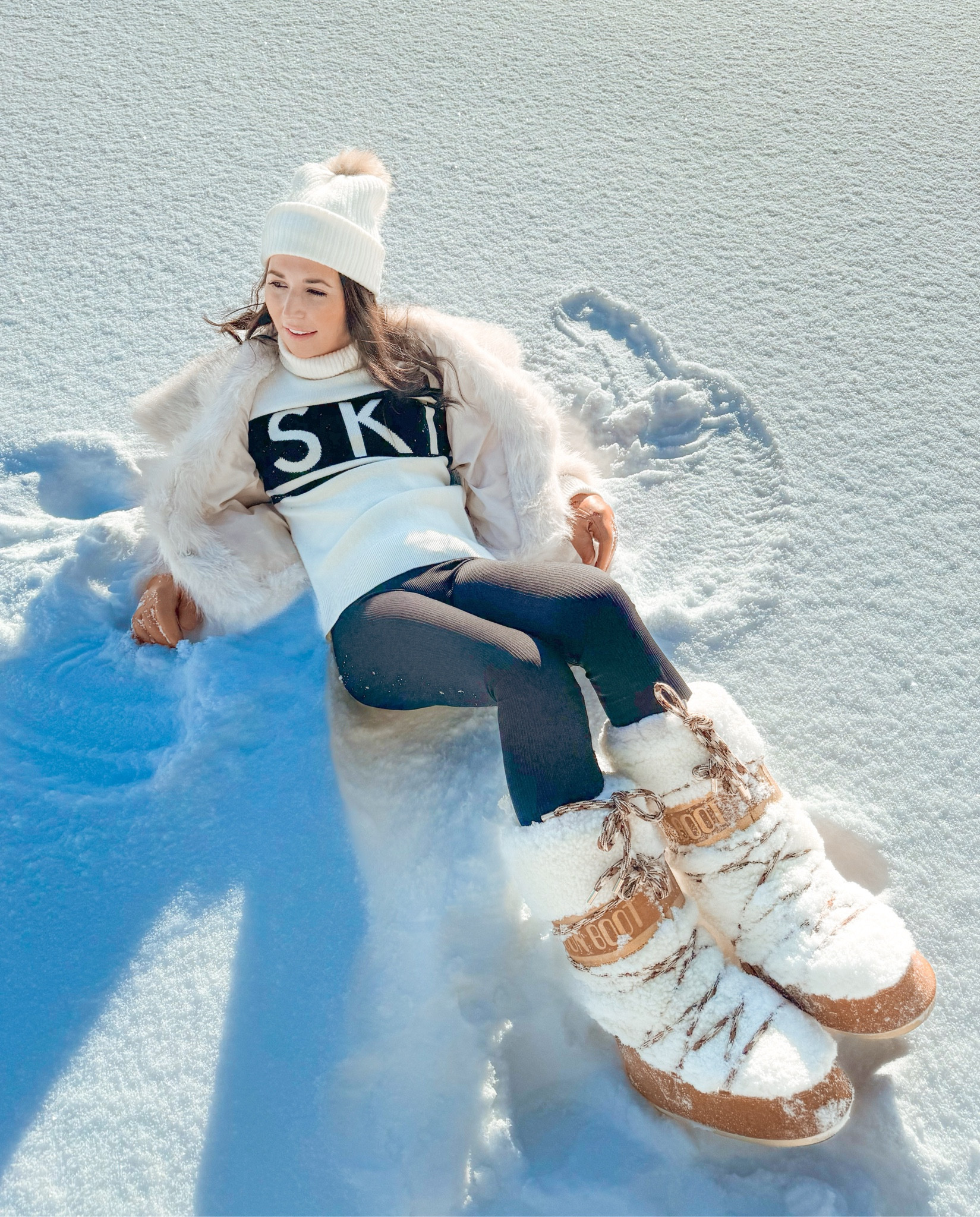 ❄️Après vibes ❄️

Even if you’re not skiing in the Swiss Alps doesn’t mean you can’t dress like it! 

If you don’t have moon boots get them! My feet are never cold when I’m wearing these I’m a US size 7 and purchased EU 35/38 (they are gender neutral) 


#LTKSeasonal #LTKstyletip #LTKtravel