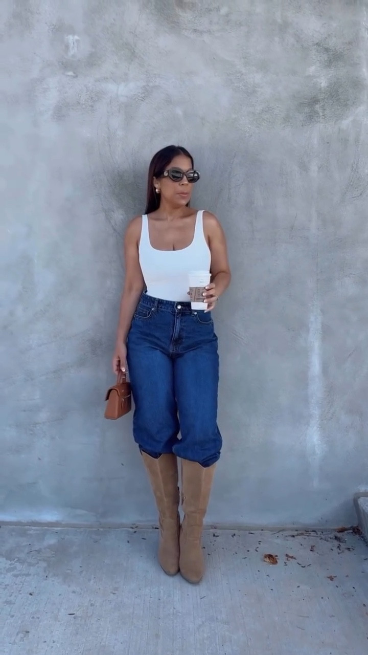 Enjoying the warm day we finally got ☀️
Just a few days ago it was freezing, and today calls for denim + sunshine. These jeans are that perfect relaxed fit I’ll be living in this season 🤍
——

Aprovechando el día calientito de hoy ☀️
Un poquito de sol, cafecito, y tiempo fuera, mi receta favorita para recargar. 🤍 ( outfit en mis historias) 😘
