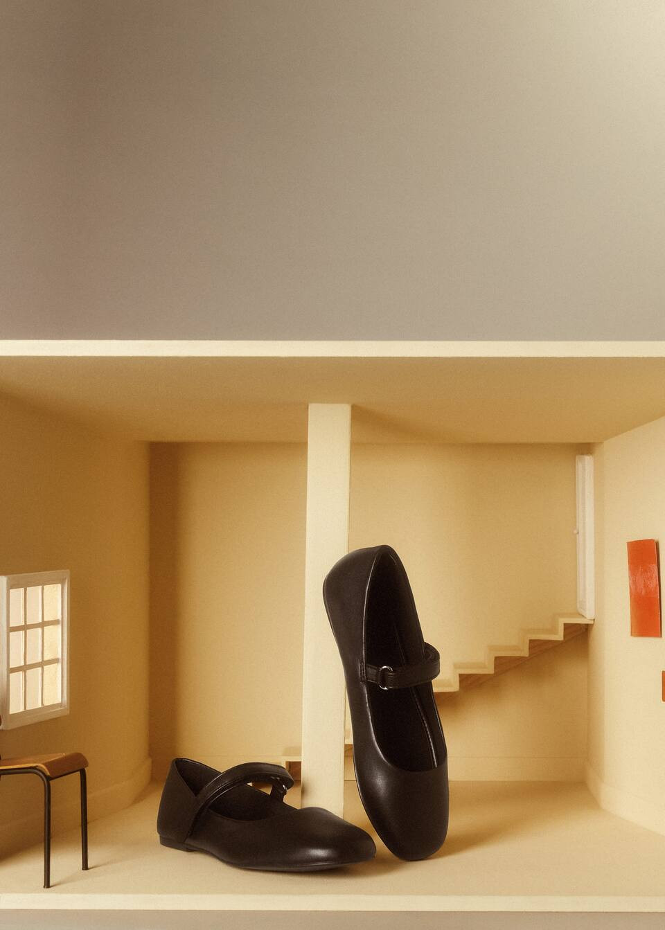 US$ 45.99 | MANGO (US)