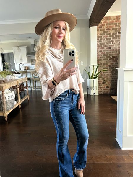 I love Autumn clothing. Booties, sweaters and wide brimmed hats! My GigiPip is my current go to. And I’m loving that some of the older Jean styles are making a comeback.  #buckle #autumn 

#LTKSeasonal #LTKstyletip
