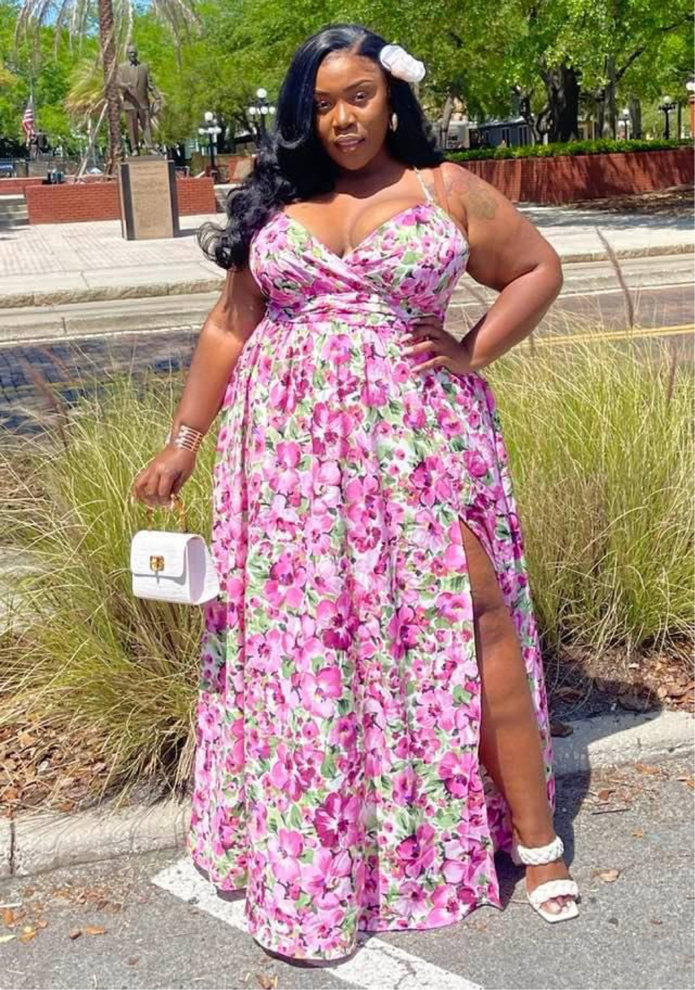 "Brunch Bae” - a Budget Look
❗️SHOP THE LINKS ❗️

(Ideal for brunch, a lunch date)

Some outfit inspiration FOR YOU, featuring soft floral,  pops of white, and  a bare face. Most items worn are available, but I included some similar items for you. Shop the links if you appreciate the content! Follow for more!

Use charisma at checkout to save on Shein. 



#LTKcurves