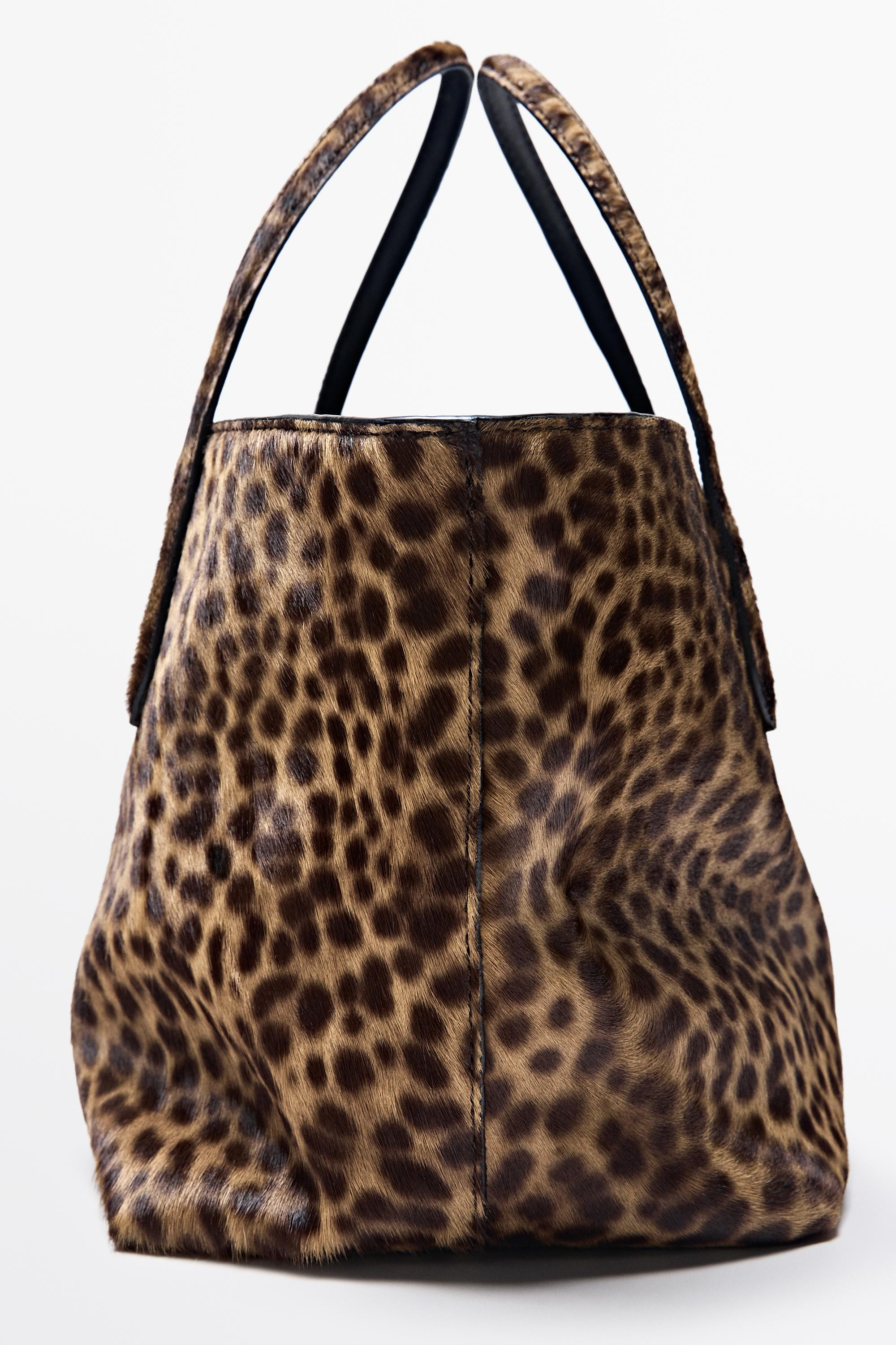 Medium leather tote bag with fur | Massimo Dutti UK
