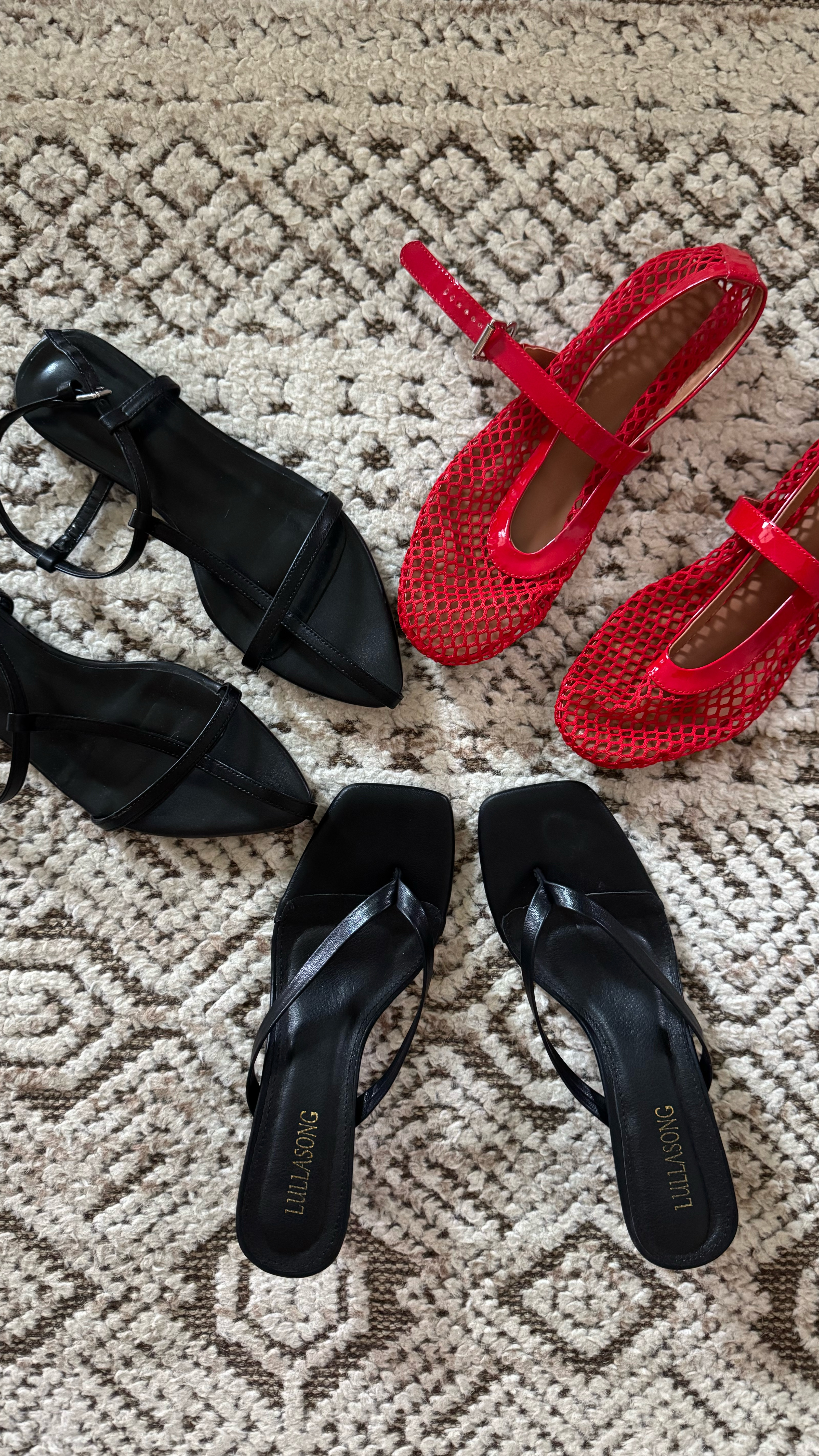 3 pairs of Amazon shoes I’m loving! All three pass the comfort test!

#LTKFindsUnder50 #LTKShoeCrush #LTKFindsUnder100