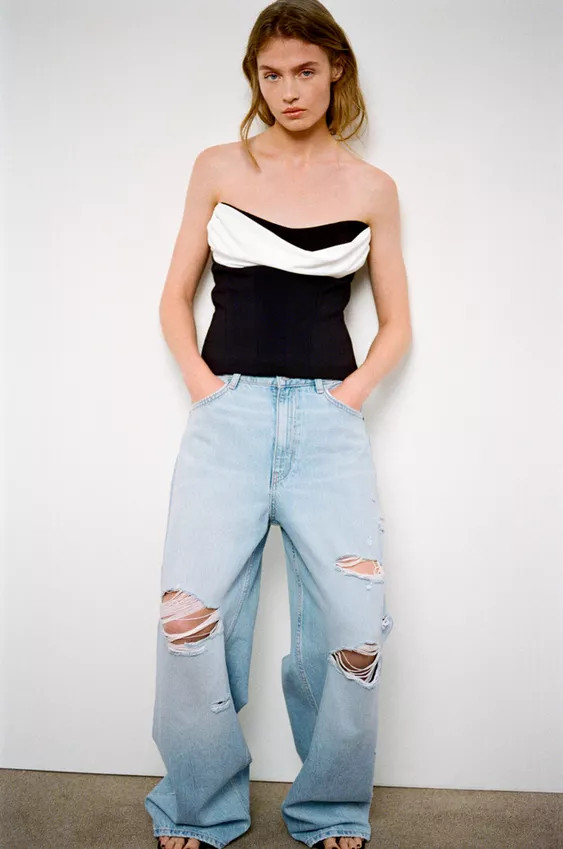 HIGH-WAISTED RELAXED OVERSIZE RIPPED JEANS | Zara US