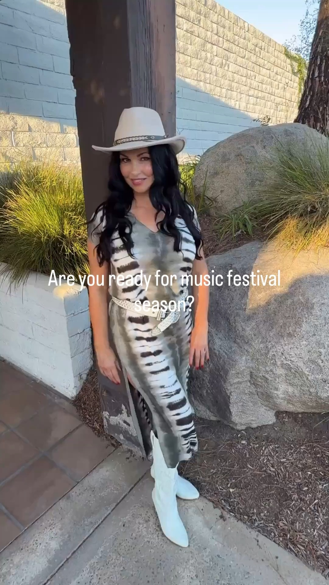 The Perfect Spring Dress! 🌟

I love the quality of this hand tie-dyed long dress from River + Sky. This maxi dress is so soft and comfortable yet looks super fashionable. 

It’s a perfect Spring outfit for the upcoming music festival season. 🤠

#RiverAndSky #HandDyed #SunWashedSpring #countryconcertoutfits #LTKfestival #LTKspring #LTKspringtrends #LTKspringtrends #LTKspring

#LTKootd