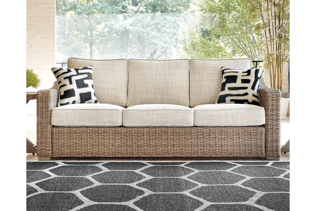 Beachcroft Sofa with Cushion | Ashley Homestore