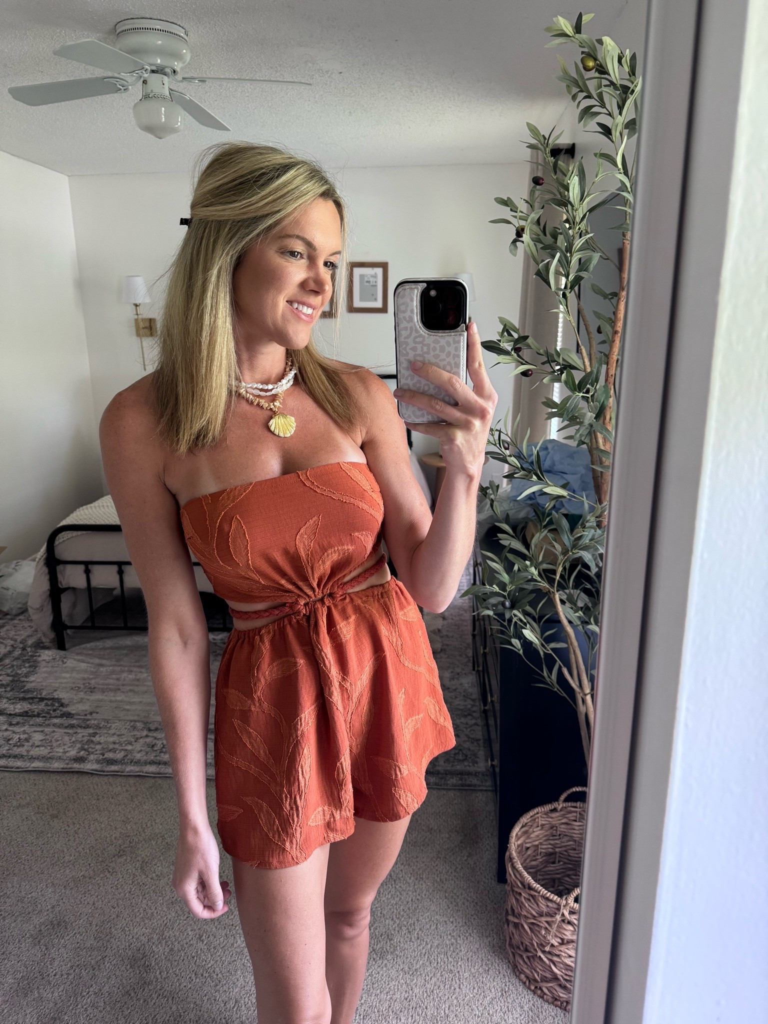 Cutest little romper from Amazon! Wearing an XS. Summer outfit, summer vacation, beach vacation outfits, brunch, summer daytime outfit, casual summer outfit