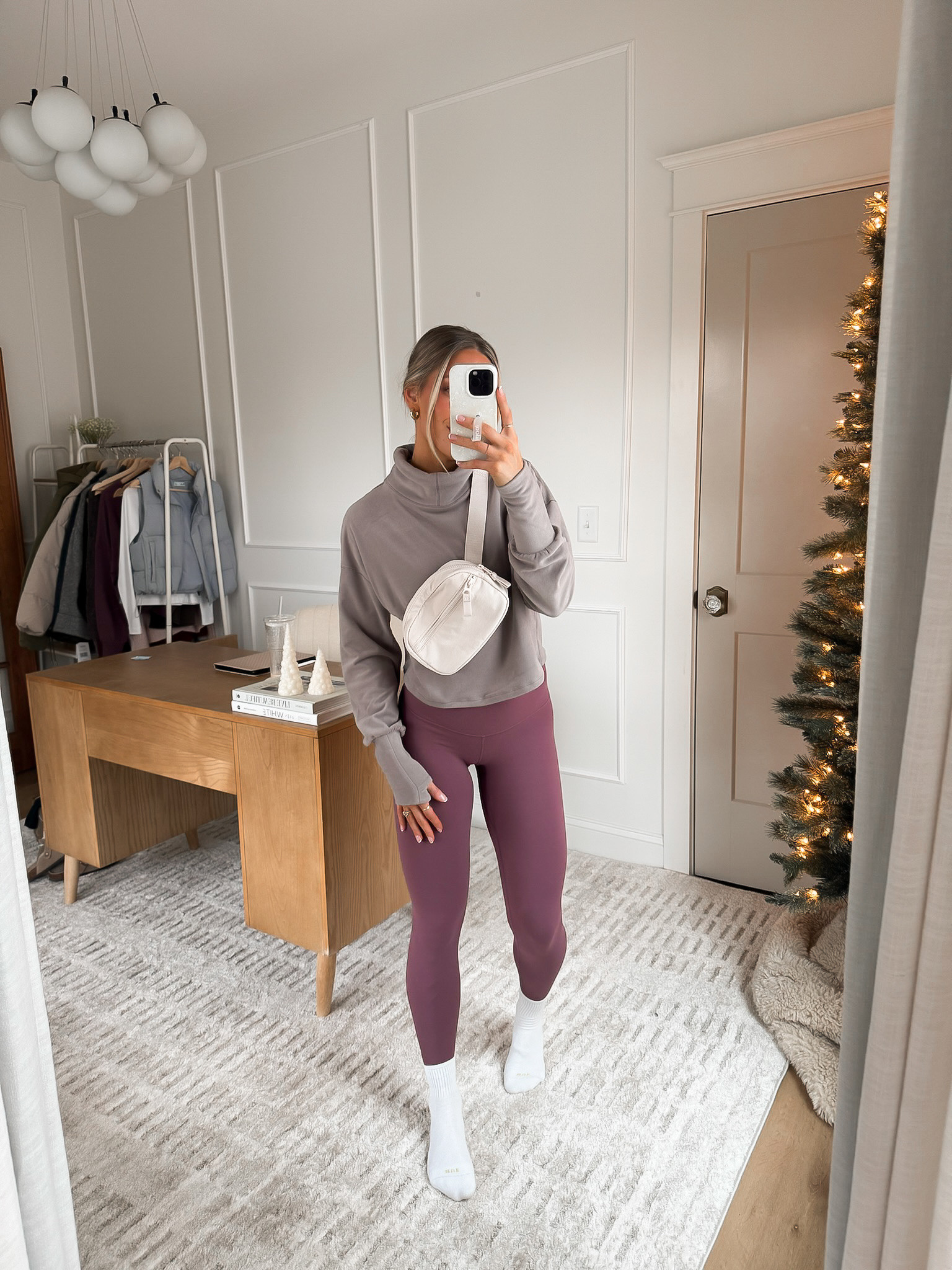 Active OOTD 🌟 love these colors together!! 💜

XS in the leggings & XS in the top! 🫶🏻

#LTKActive #LTKFindsUnder100 #LTKSeasonal