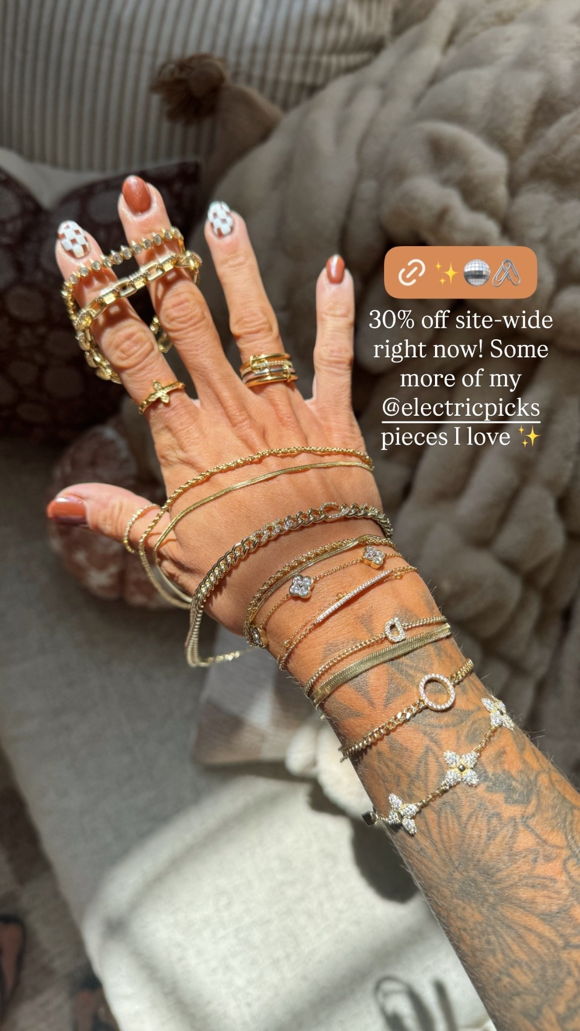 30% off site-wide right now! Some of my Electric Picks pieces I love ✨

For her / gift guide / jewelry / Holley Gabrielle 

#LTKGiftGuide #LTKSaleAlert #LTKCyberWeek