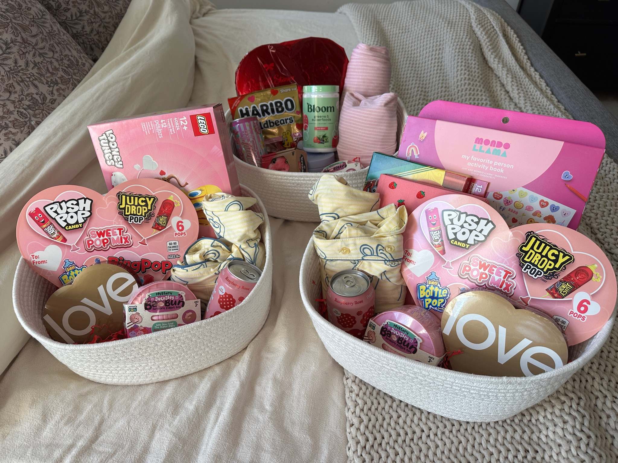 Valentine’s Day baskets for the girls 💕