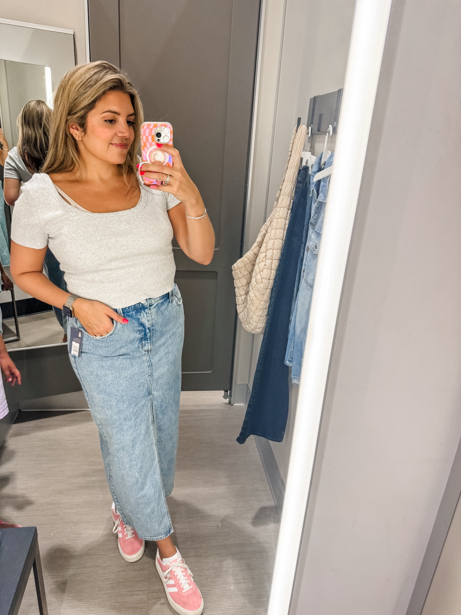 New Target fall arrivals! Size 8 @targetstyle fall finds.
Scoop neck tee and denim maxi skirt both fit tts. In a medium tee, size 10 skirt.
@target #target #targetstyle #size8 

#LTKFindsUnder100 #LTKFindsUnder50