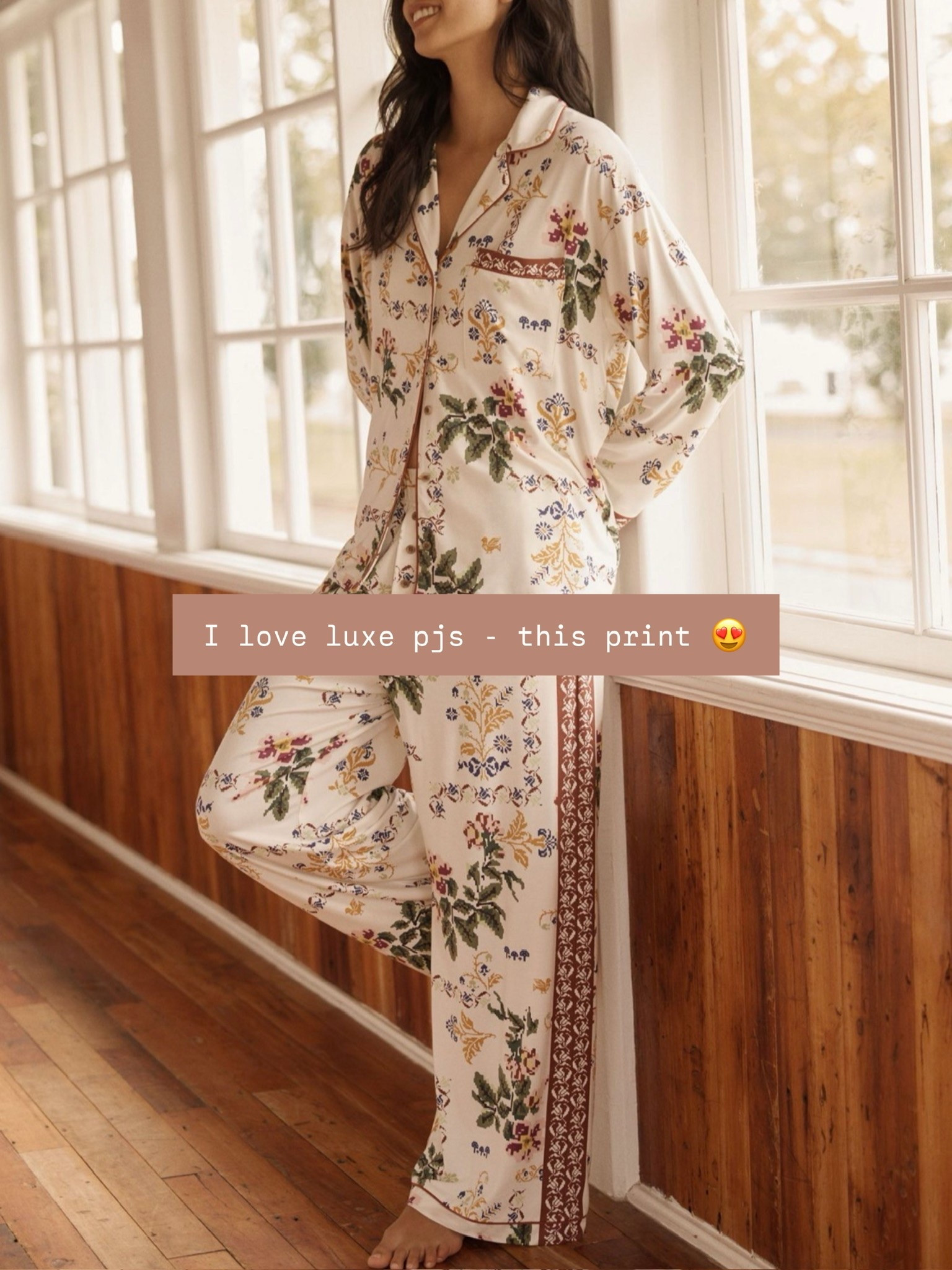 I love getting new pajama sets, especially if I’m about to go on a fun trip! This print is so pretty! These would also be a great gift! 

Loverly Grey, pajama sets, pajamas, loungewear, Anthropologie