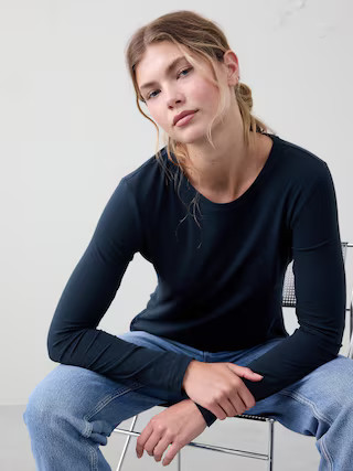Timeless Long-Sleeve Crew-Neck T-Shirt | Banana Republic Factory