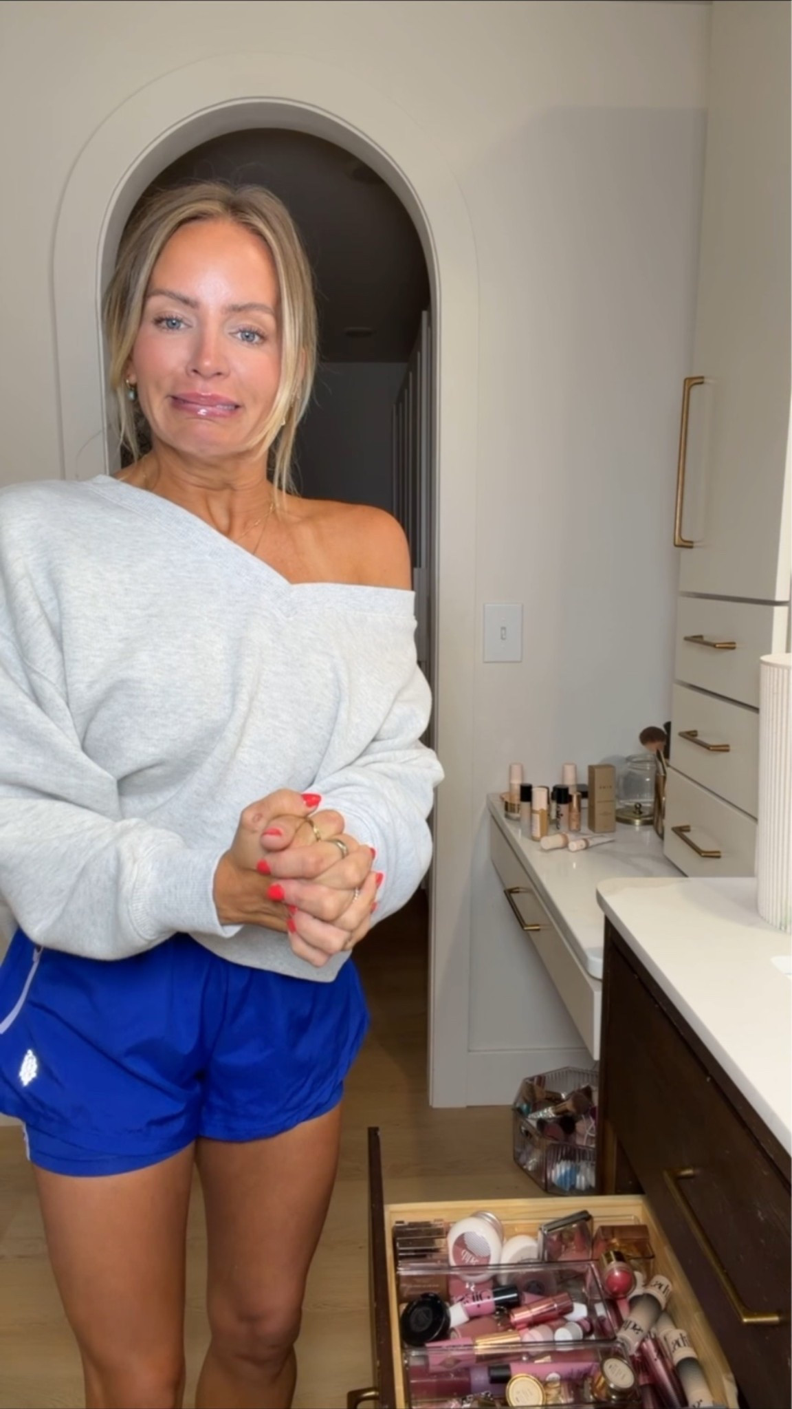 Part 4 of cleaning out my Make Up

#LTKselfcare #LTKOver40 #LTKBeauty