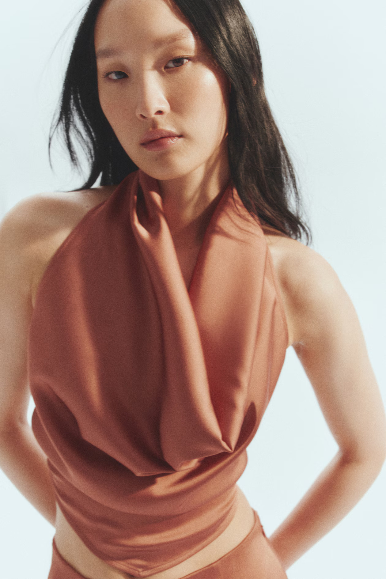 Satin halterneck top | H&M (UK, MY, IN, SG, PH, TW, HK)