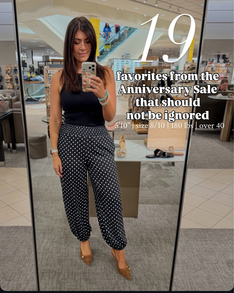 Anniversary sale favorites

In a medium, 8, 29 in all

#LTKSaleAlert #LTKMidsize #LTKWorkwear