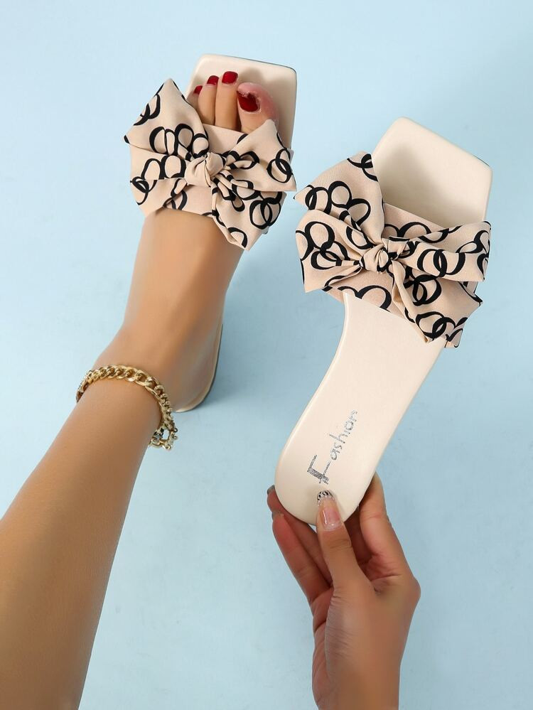 Graphic & Bow Decor Slide Sandals | SHEIN