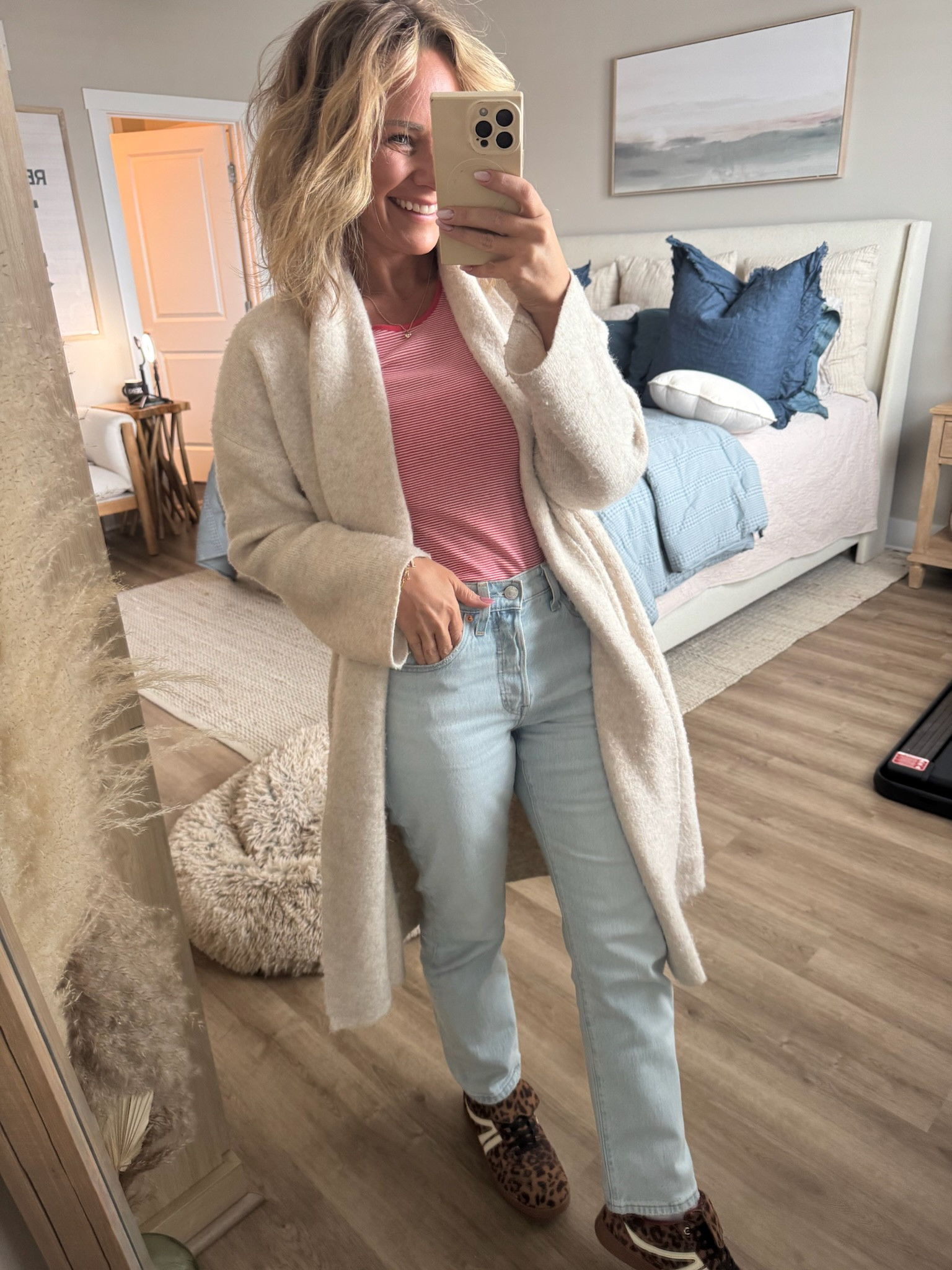 Outfit inspo ✨ the neutral coatigan from Amazon is so comfy and easy to throw on over any casual look ☁️

Amazon outfit, Amazon outfits, jeans, Amazon fashion, Amazon finds, closet essentials 

#LTKSeasonal #LTKFindsUnder100 #LTKShoeCrush