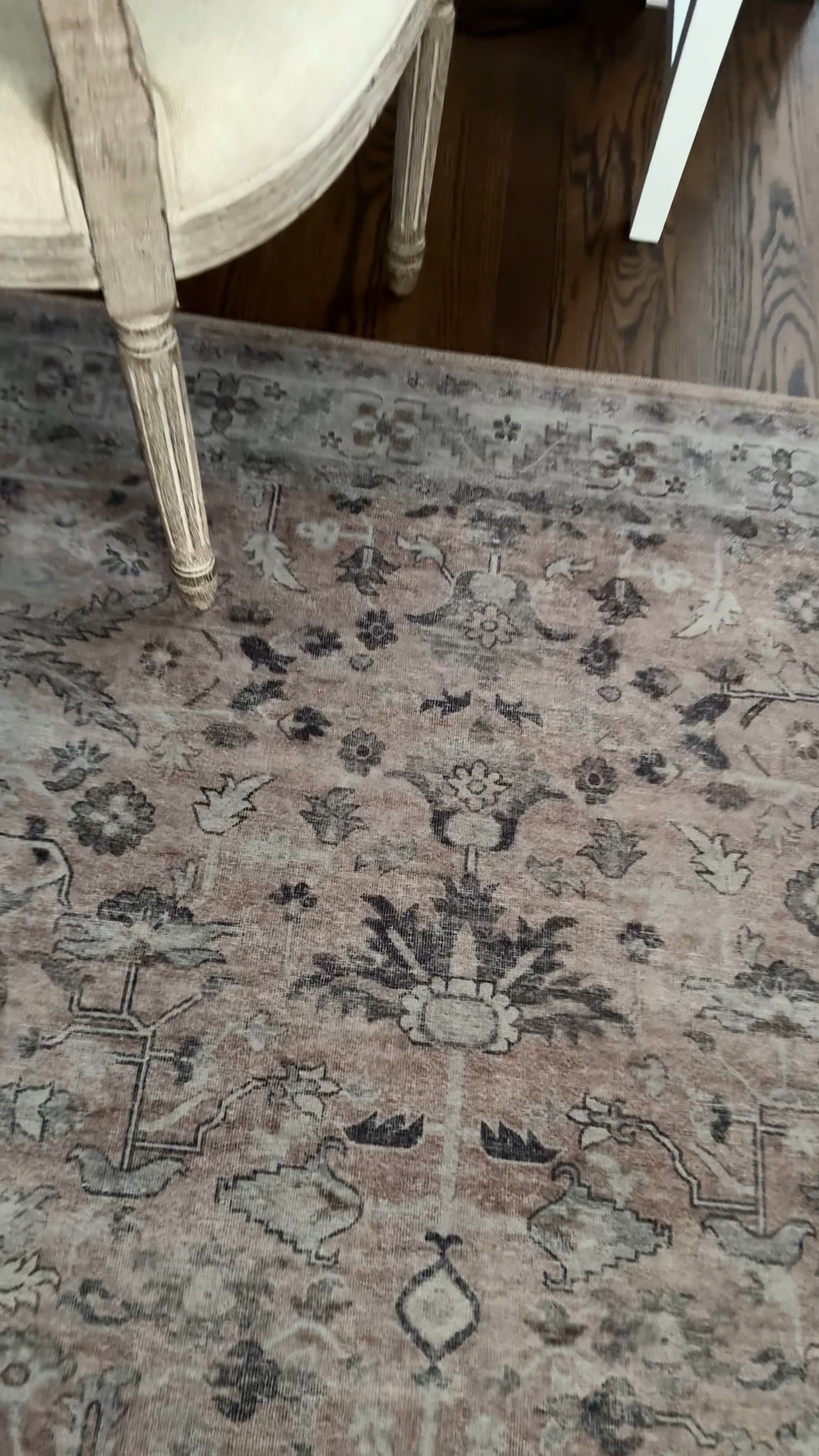 Obsessed with my office rug and just found out it’s on major sale today! Linking it and some other Nancy Meyers inspired home finds for you. 

#LTKSeasonal #LTKhome #LTKsalealert